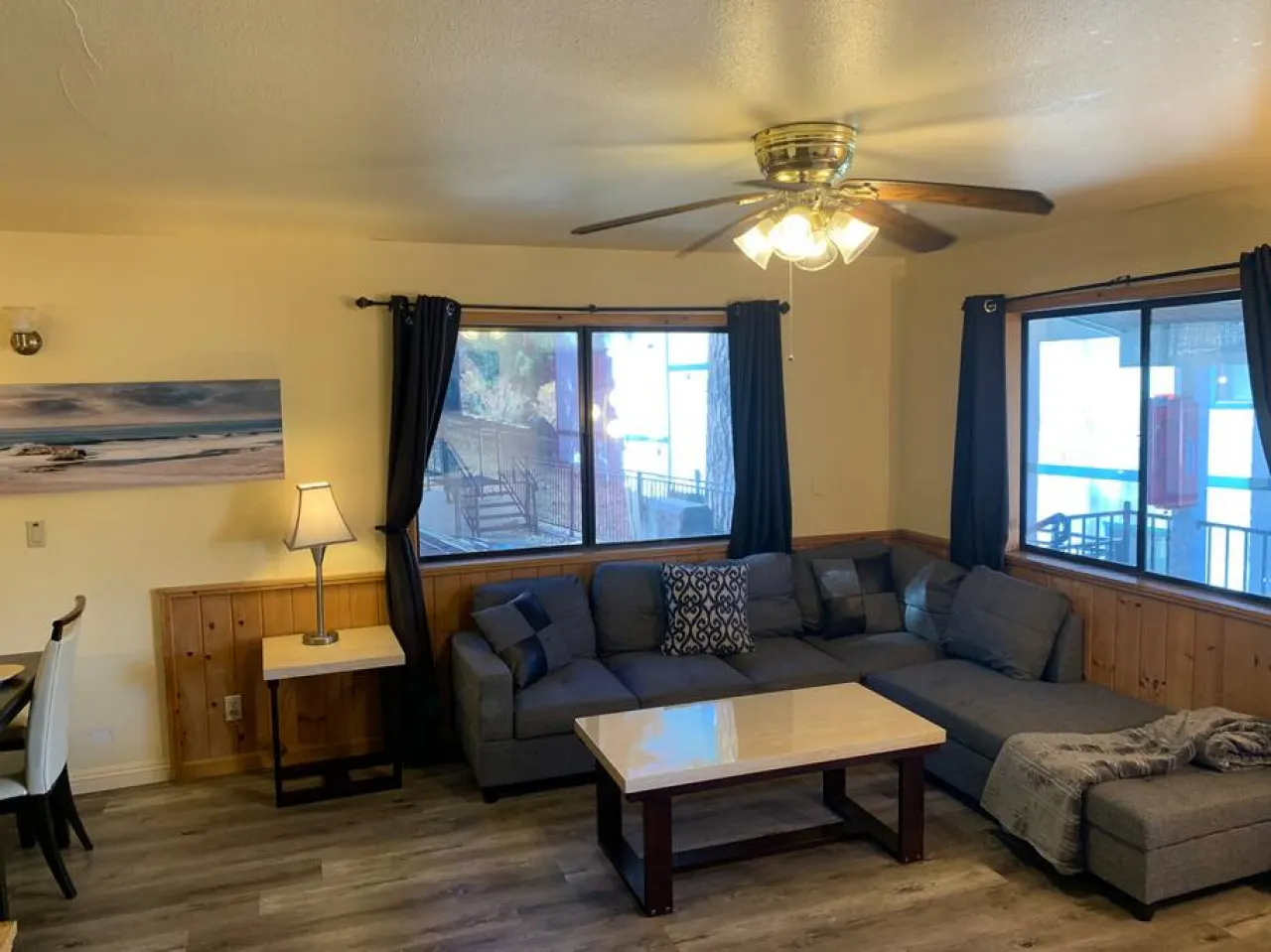 Lake-View Lodge Cabin #7 ( 2 BR Near The Village) 2