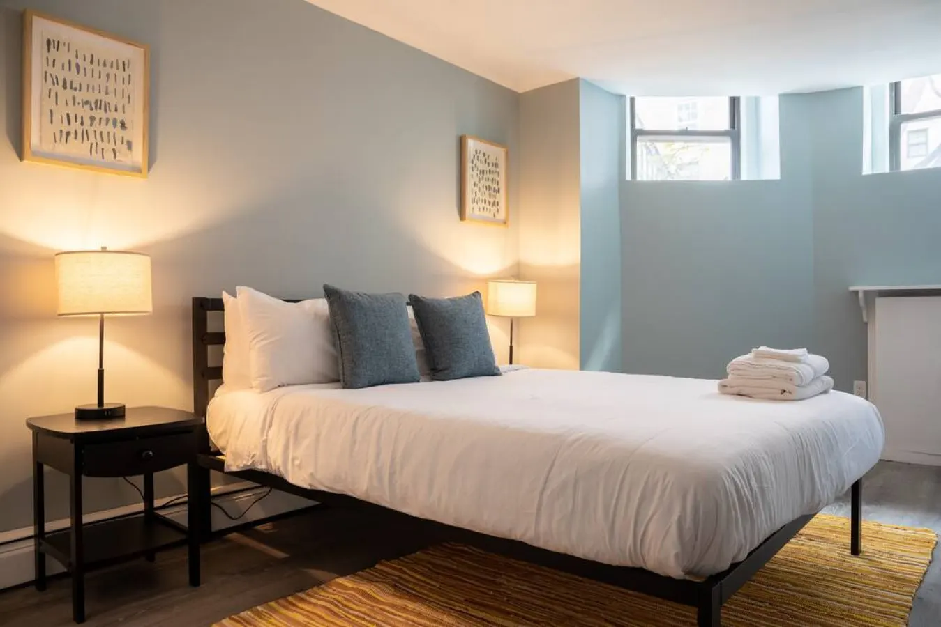 Wonderful Back Bay 1br/1ba Short walk to Fenway! 2