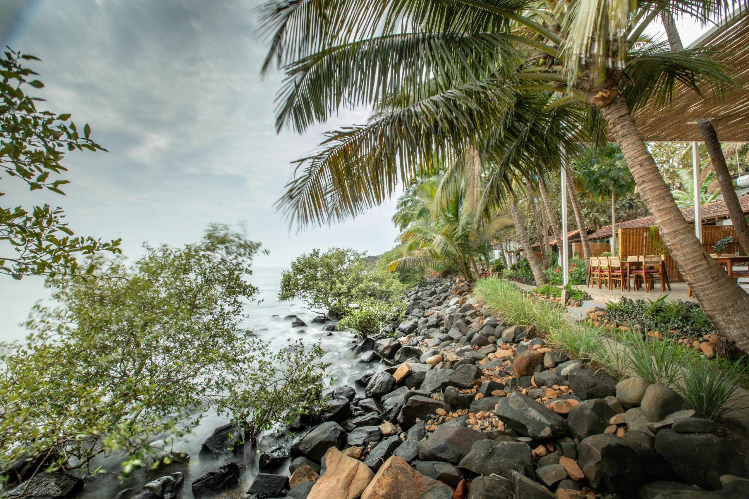 Charming sea-facing room with verandah 20