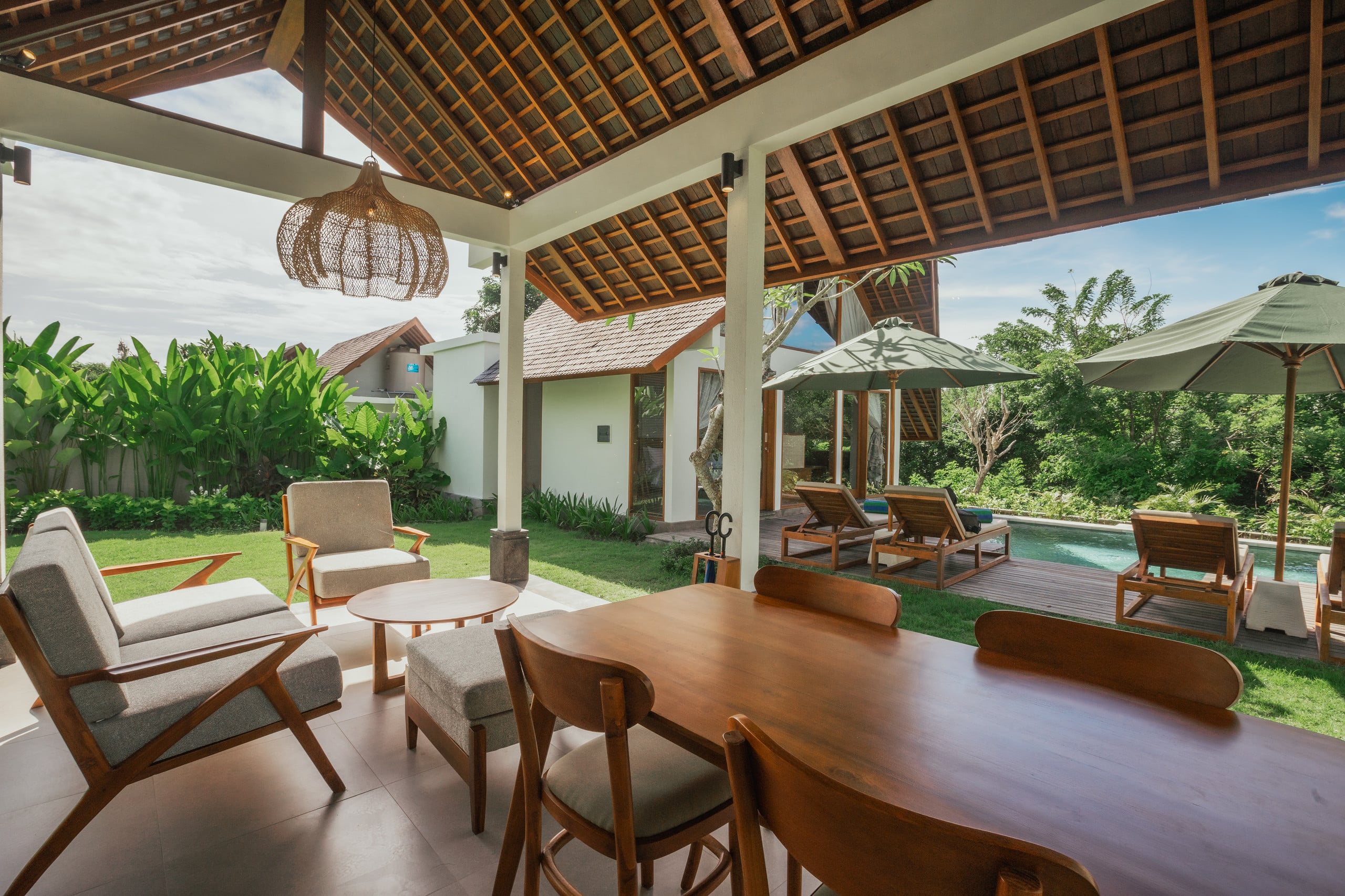 2 Bed Rooms Private Pool Villas with Breakfast 11