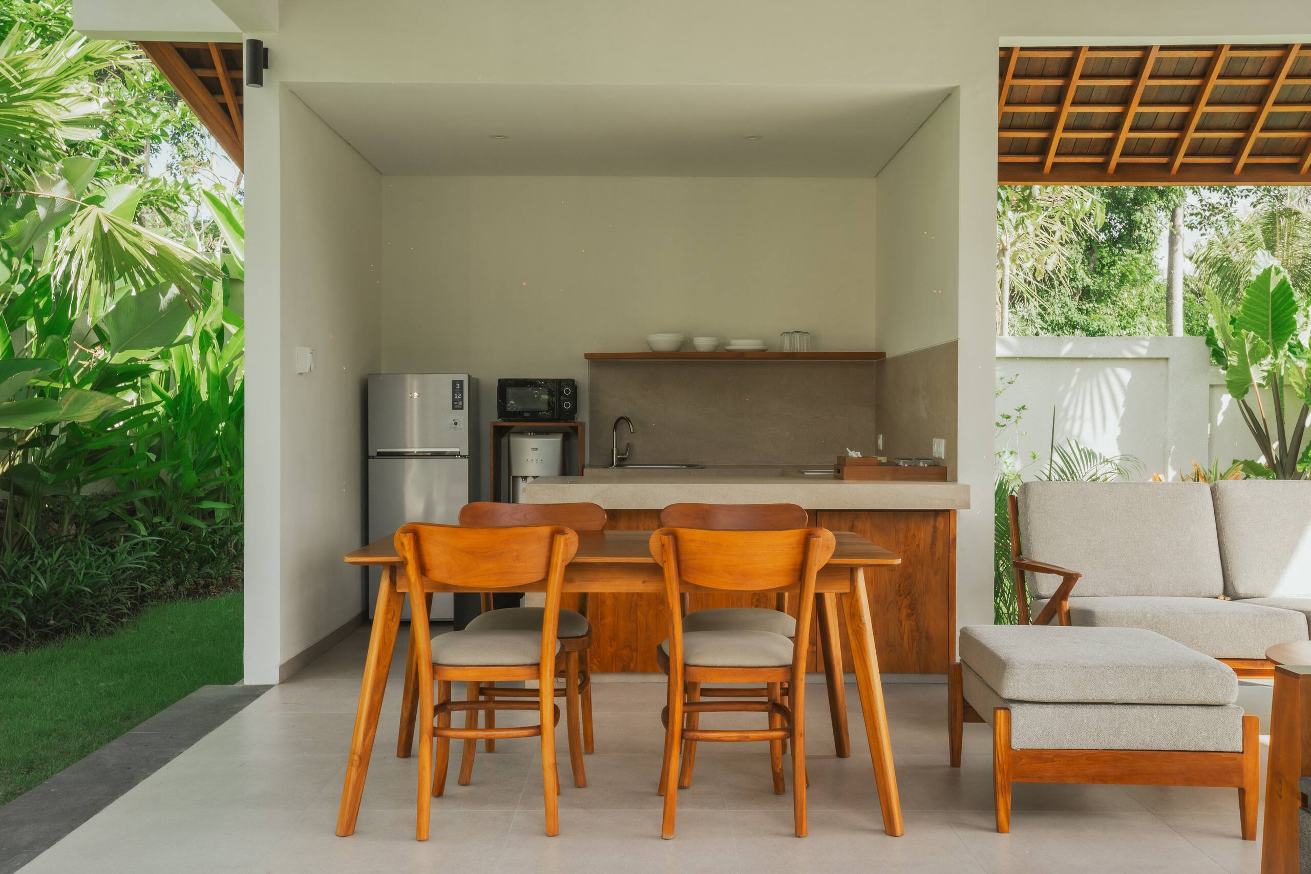 2 Bed Rooms Private Pool Villas with Breakfast 12