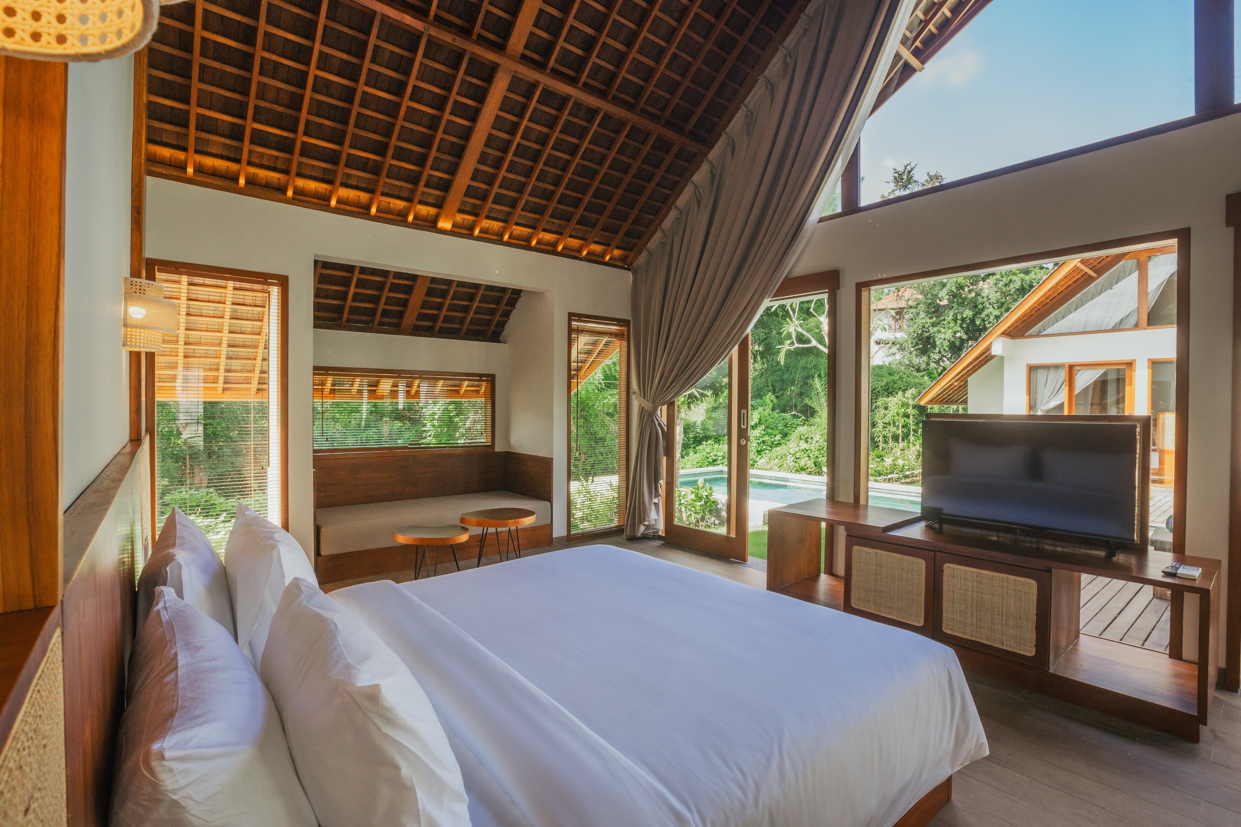 2 Bed Rooms Private Pool Villas with Breakfast 39