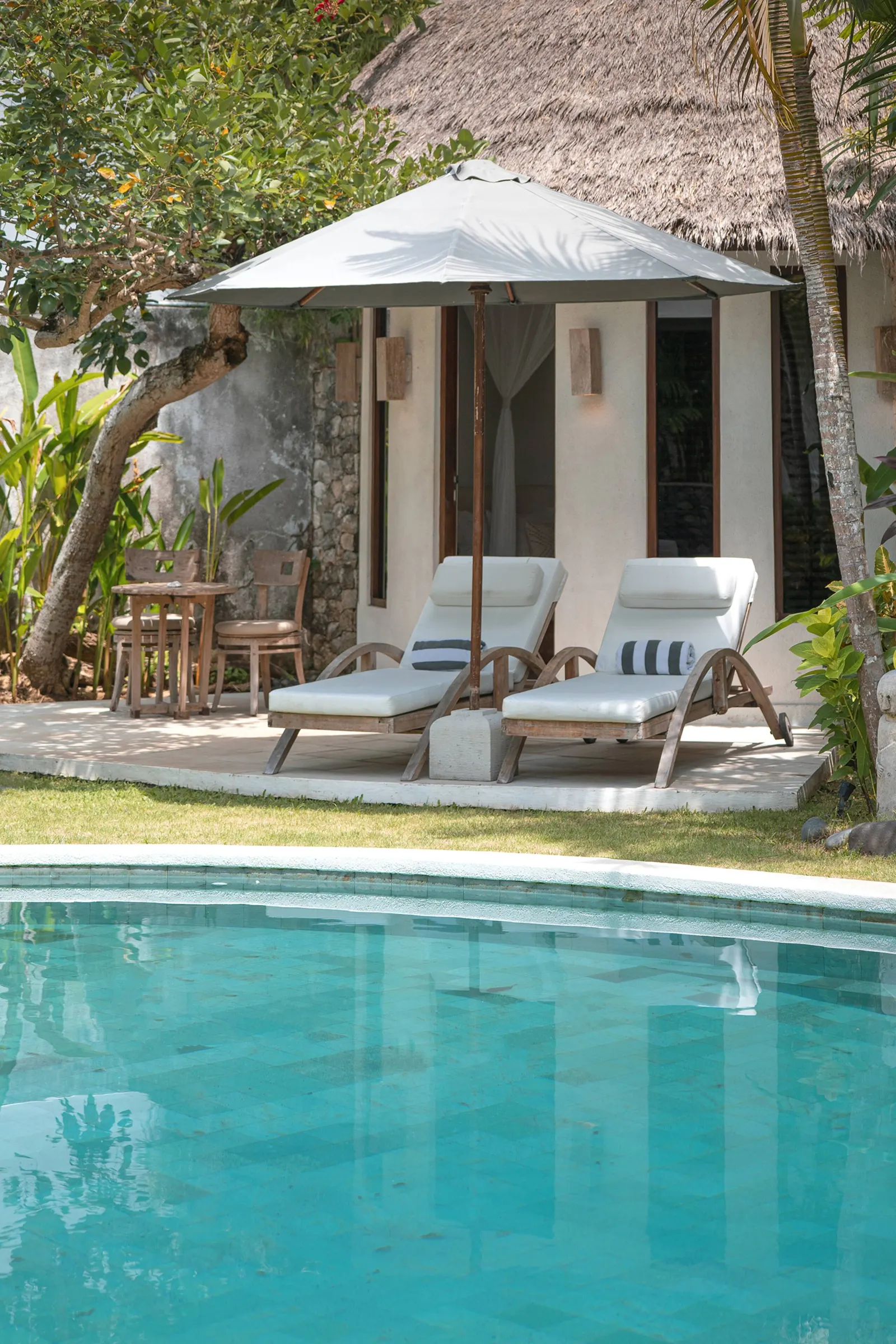 Oasis Bungalows 22