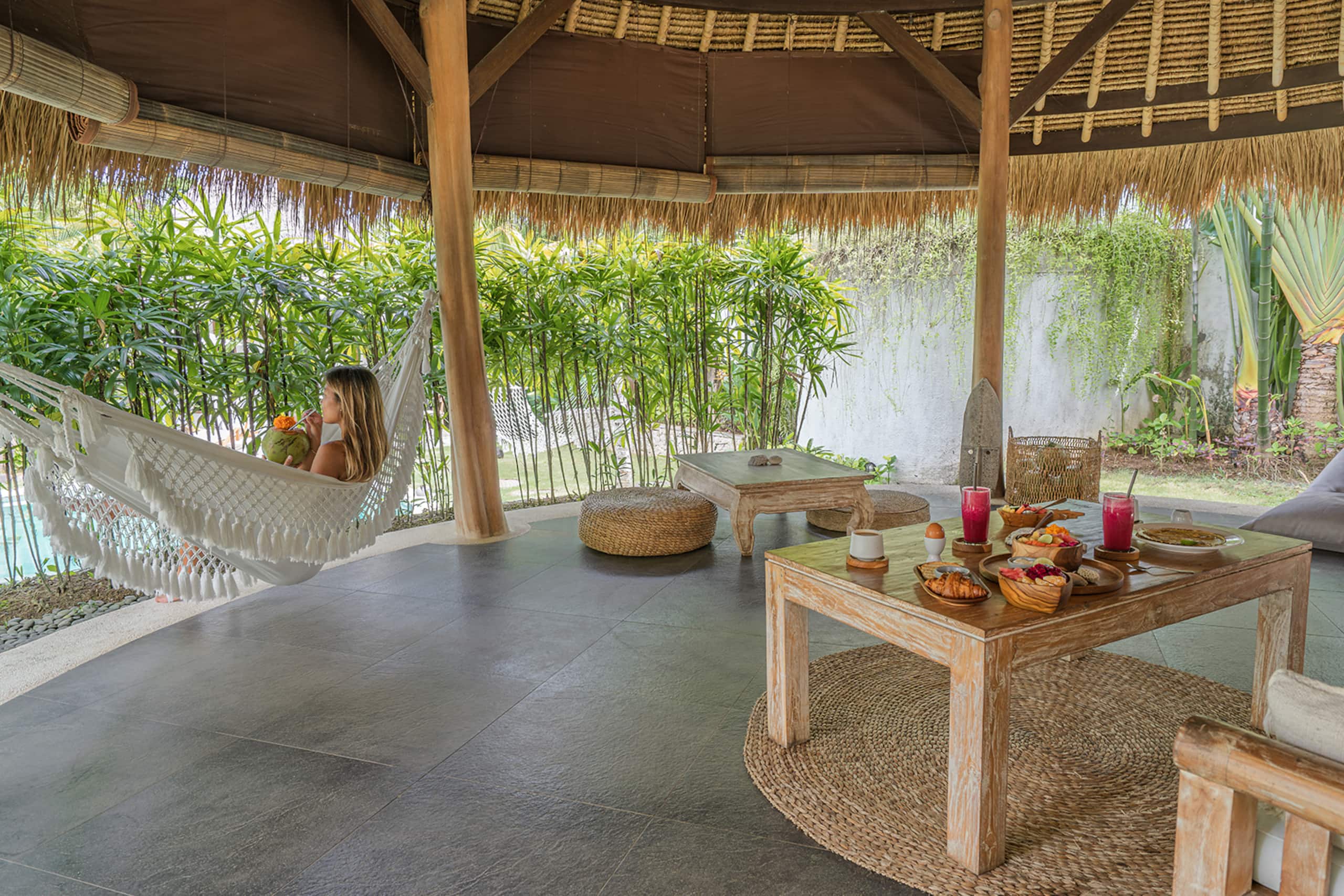 Oasis Bungalows — photo 5