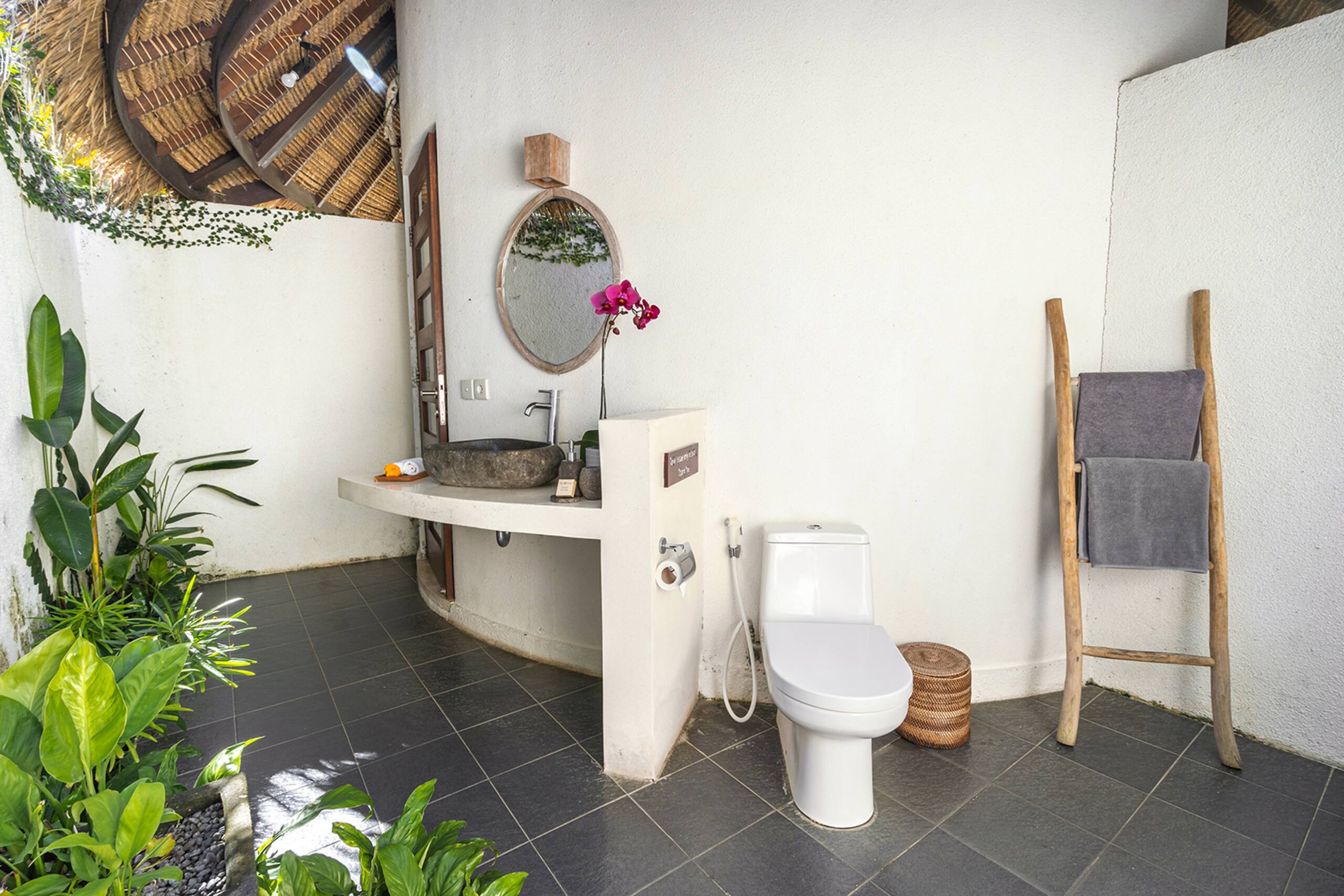 Oasis Bungalows 12