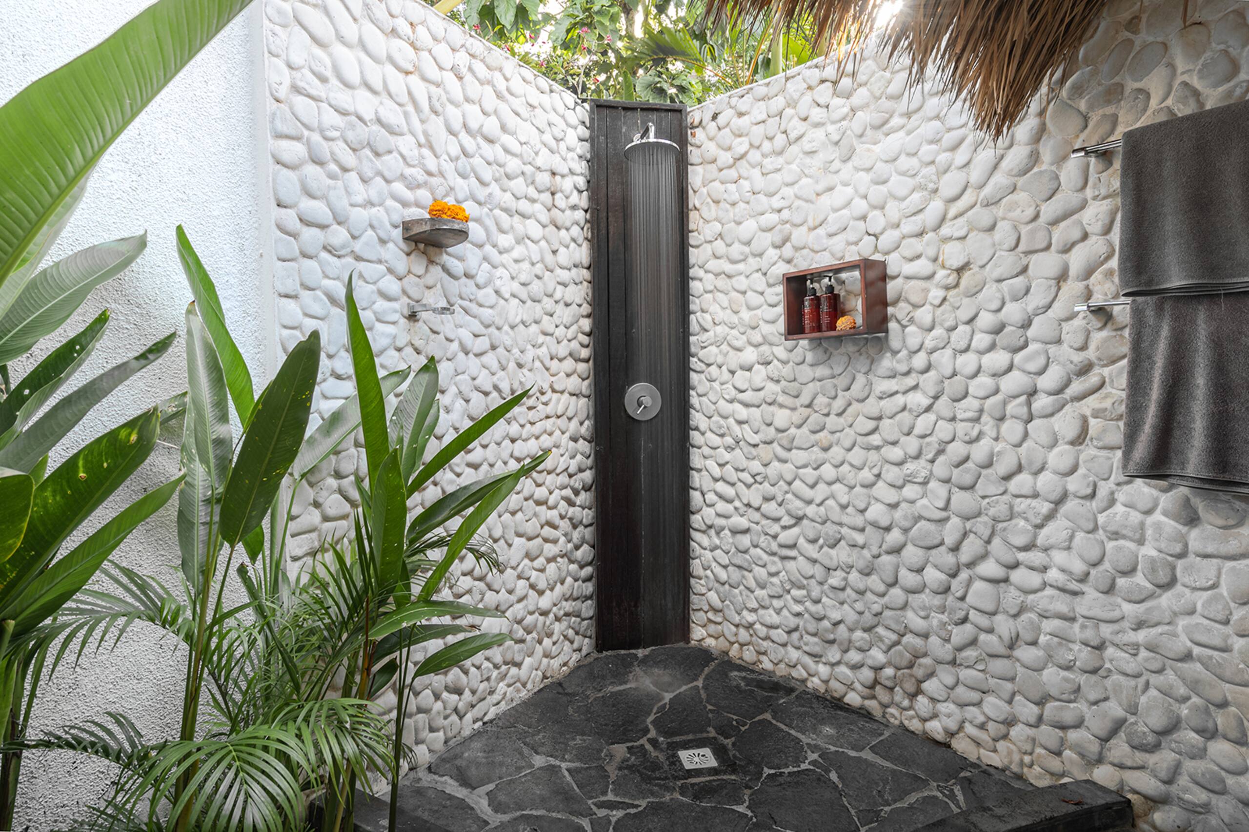 Oasis Bungalows 21