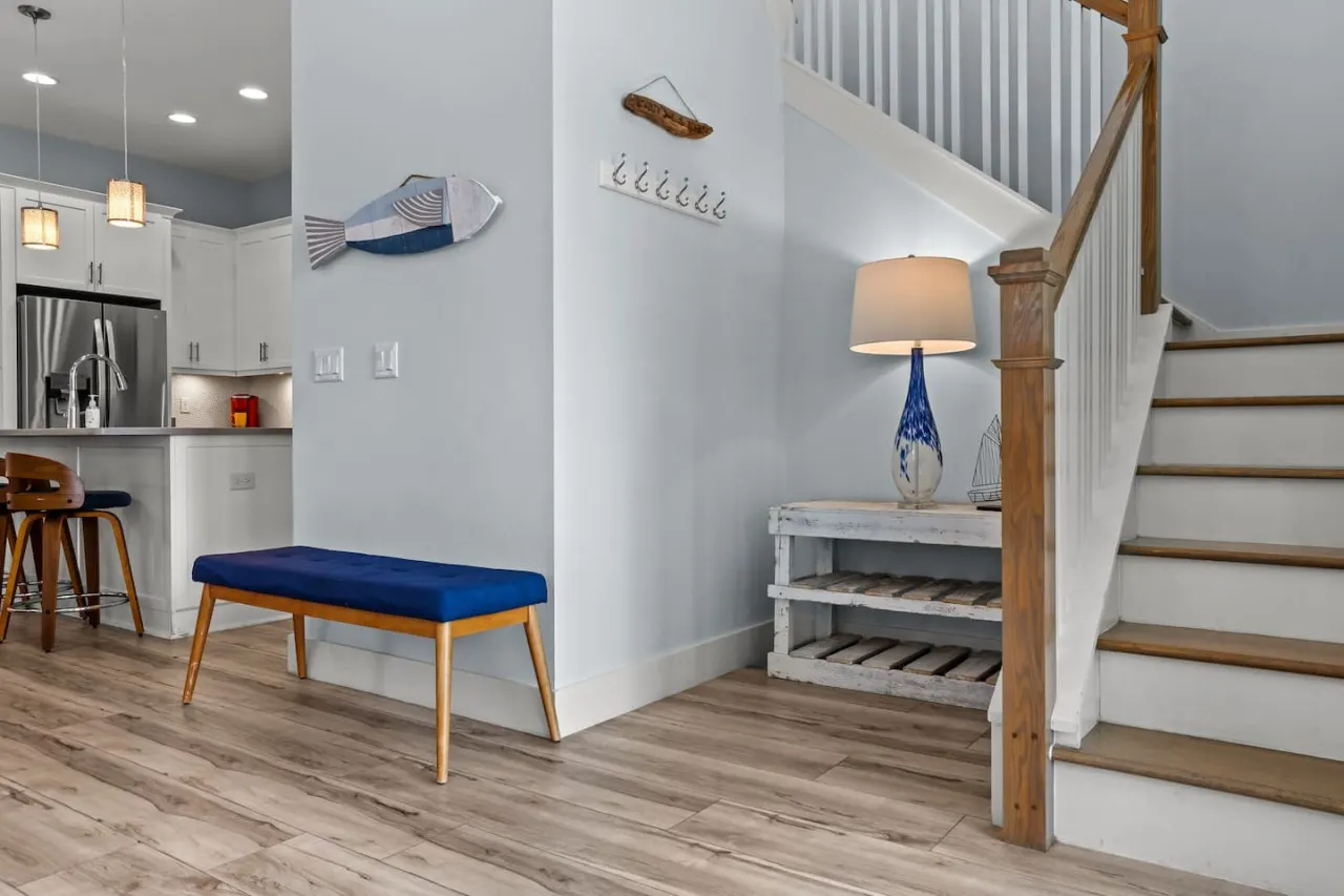 Gulf Breeze Getaway Beach Walk + Backyard Pool 20
