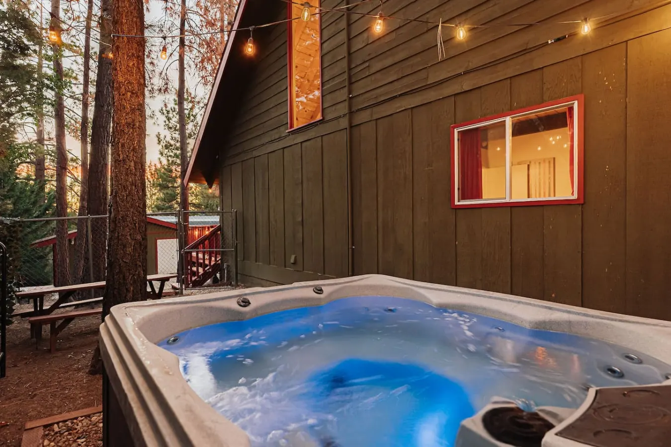 Rumpus Cabin Near Slopes w/ Game room & Hot Tub — photo 3
