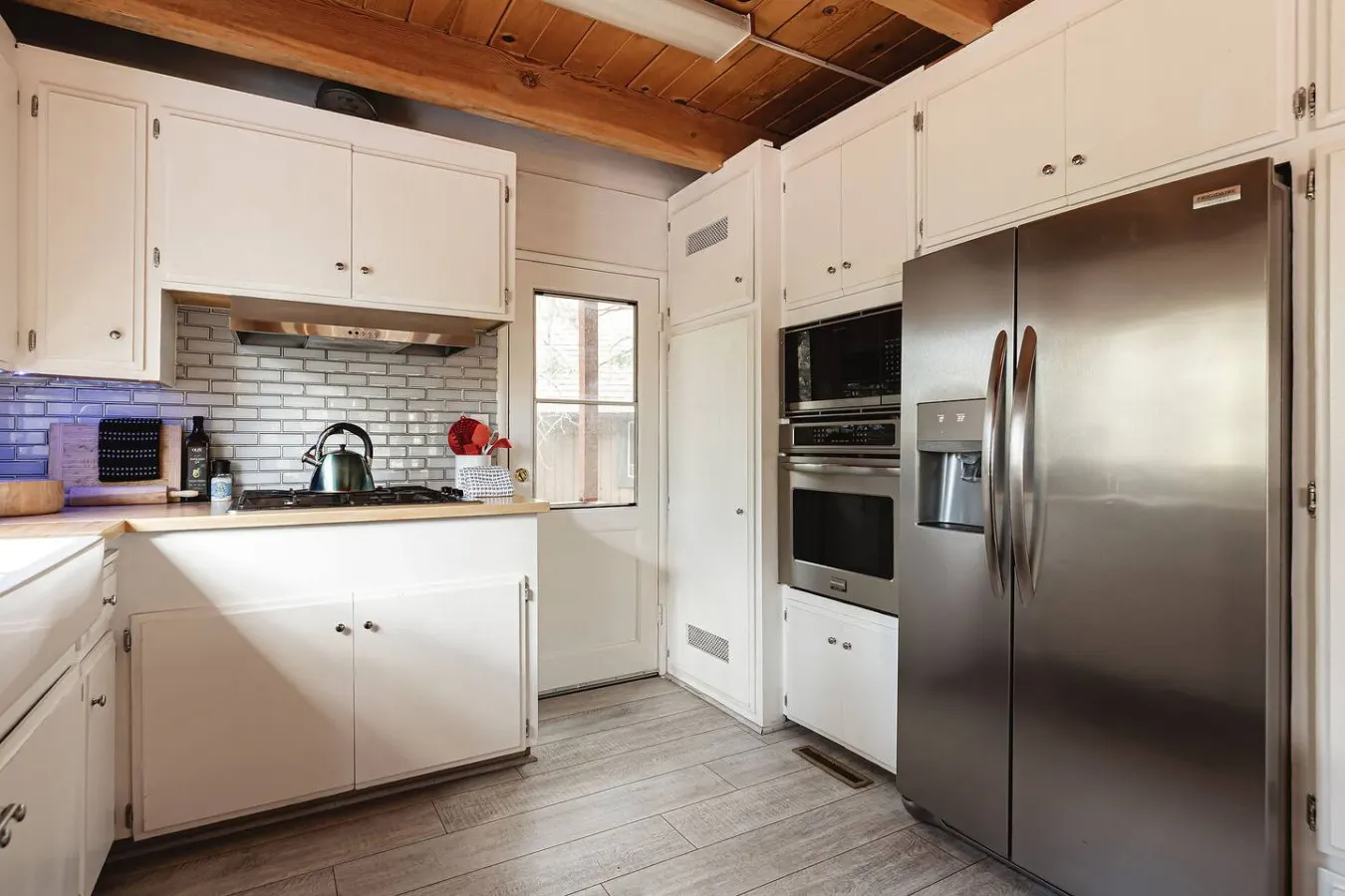 Rumpus Cabin Near Slopes w/ Game room & Hot Tub 8