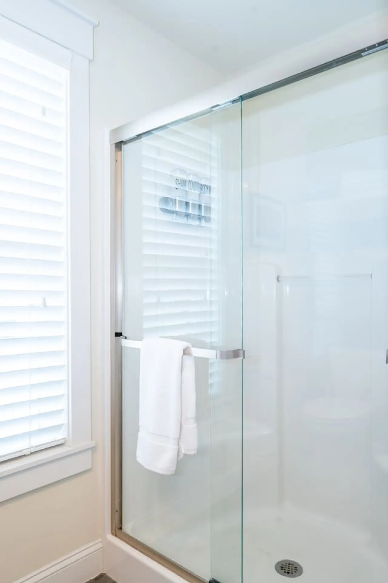 Beautiful Downtown/River VIEWS! Walk Everywhere! 18