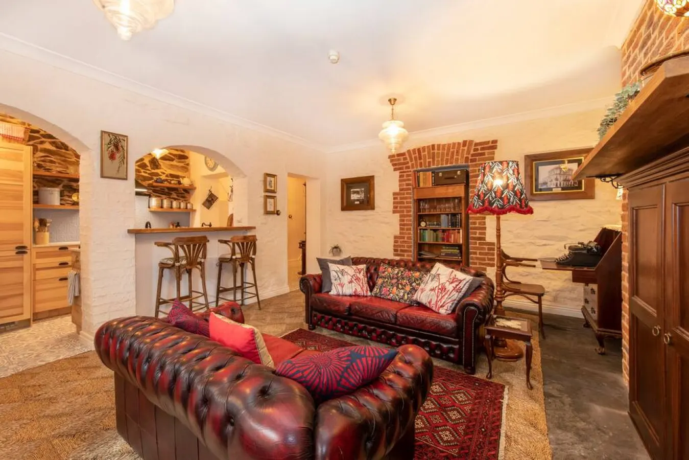 The Burrow on Botanic—Timeless Elegance in the CBD