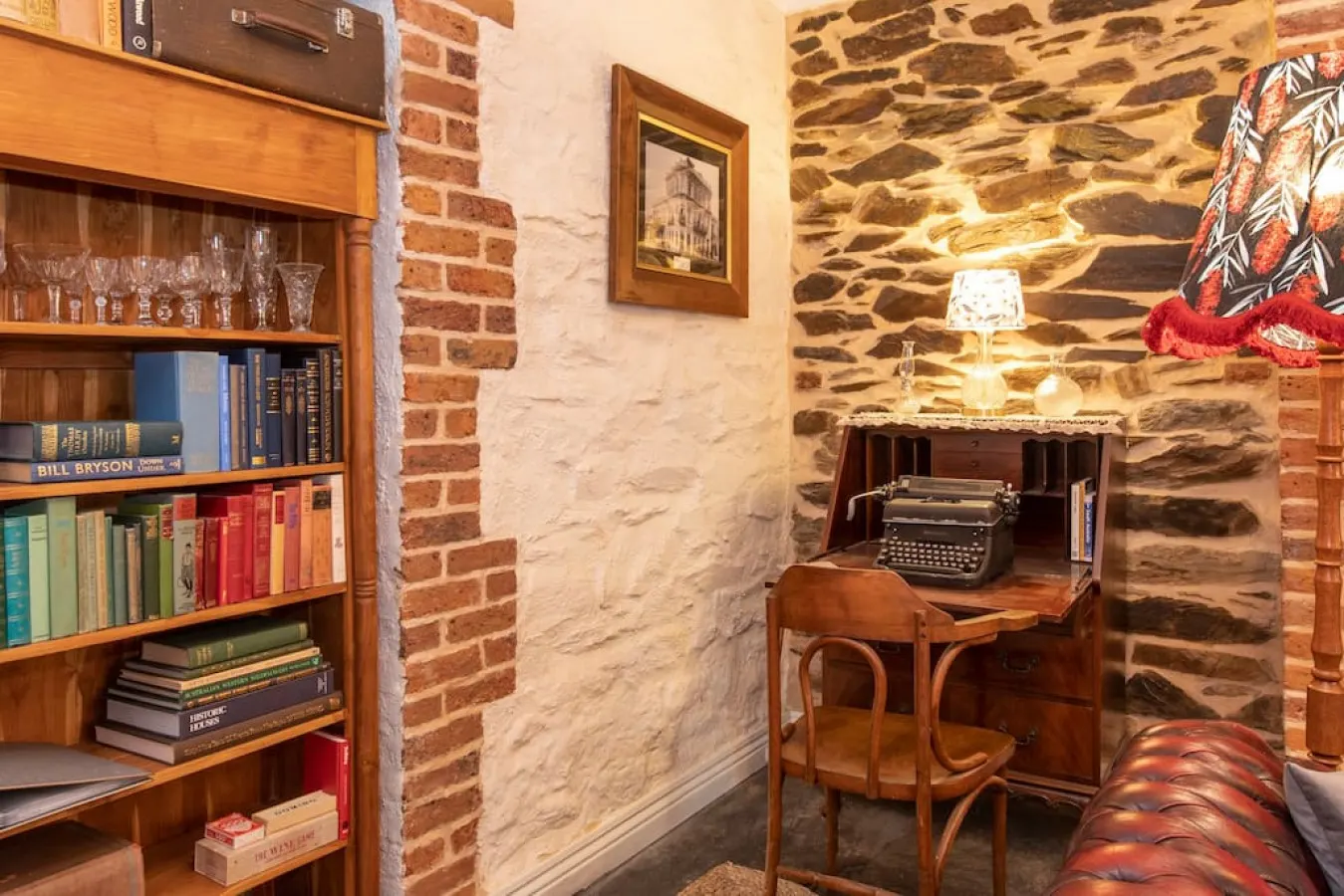 The Burrow on Botanic—Timeless Elegance in the CBD — photo 4