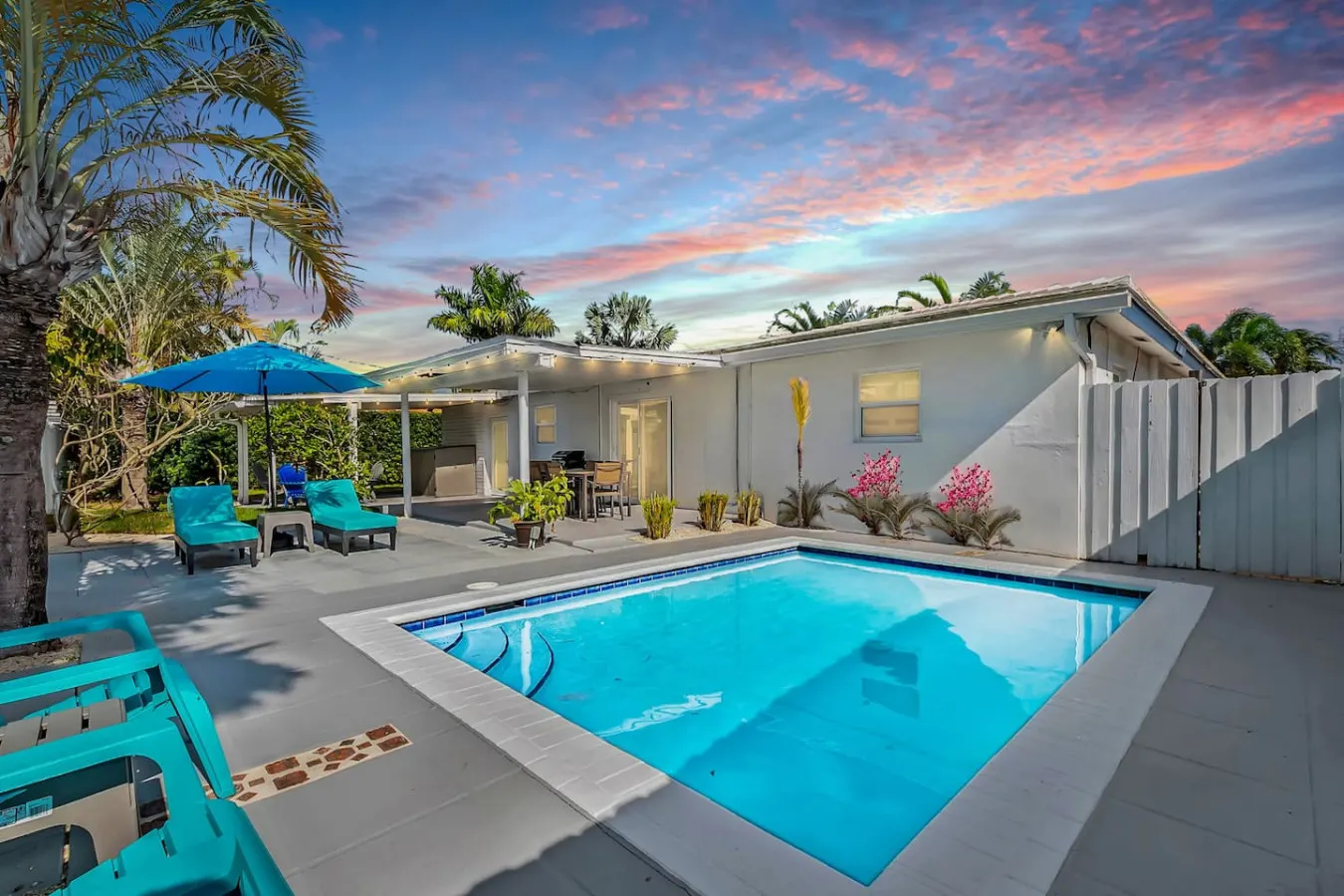 Family-Friendly Pool & BBQ 3BR/2BA Home