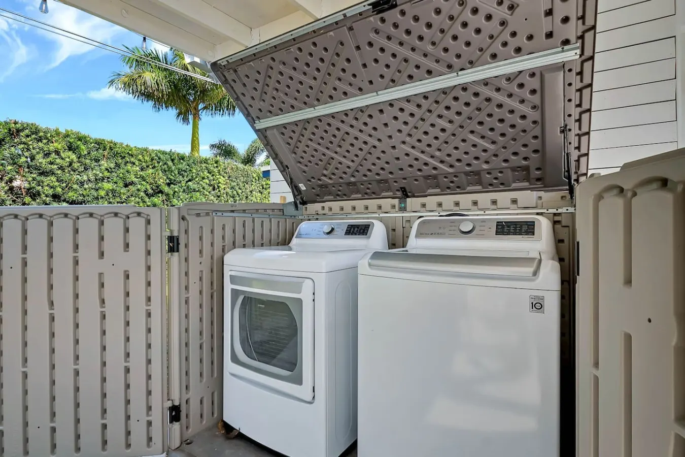 Family-Friendly Pool & BBQ 3BR/2BA Home 12