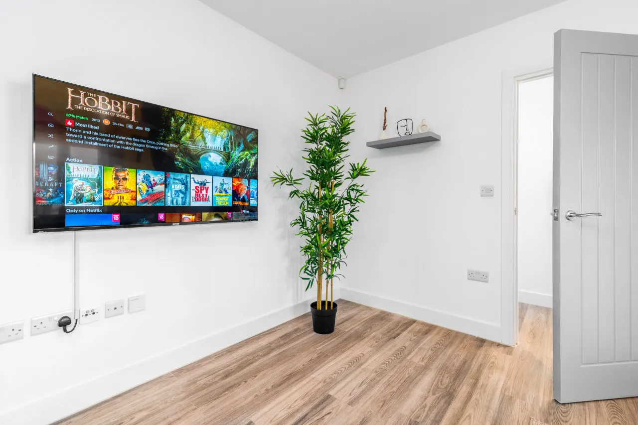 The Marsons Collection - Two Bedroom Apartment - Balcony - Parking - Smethwick 20