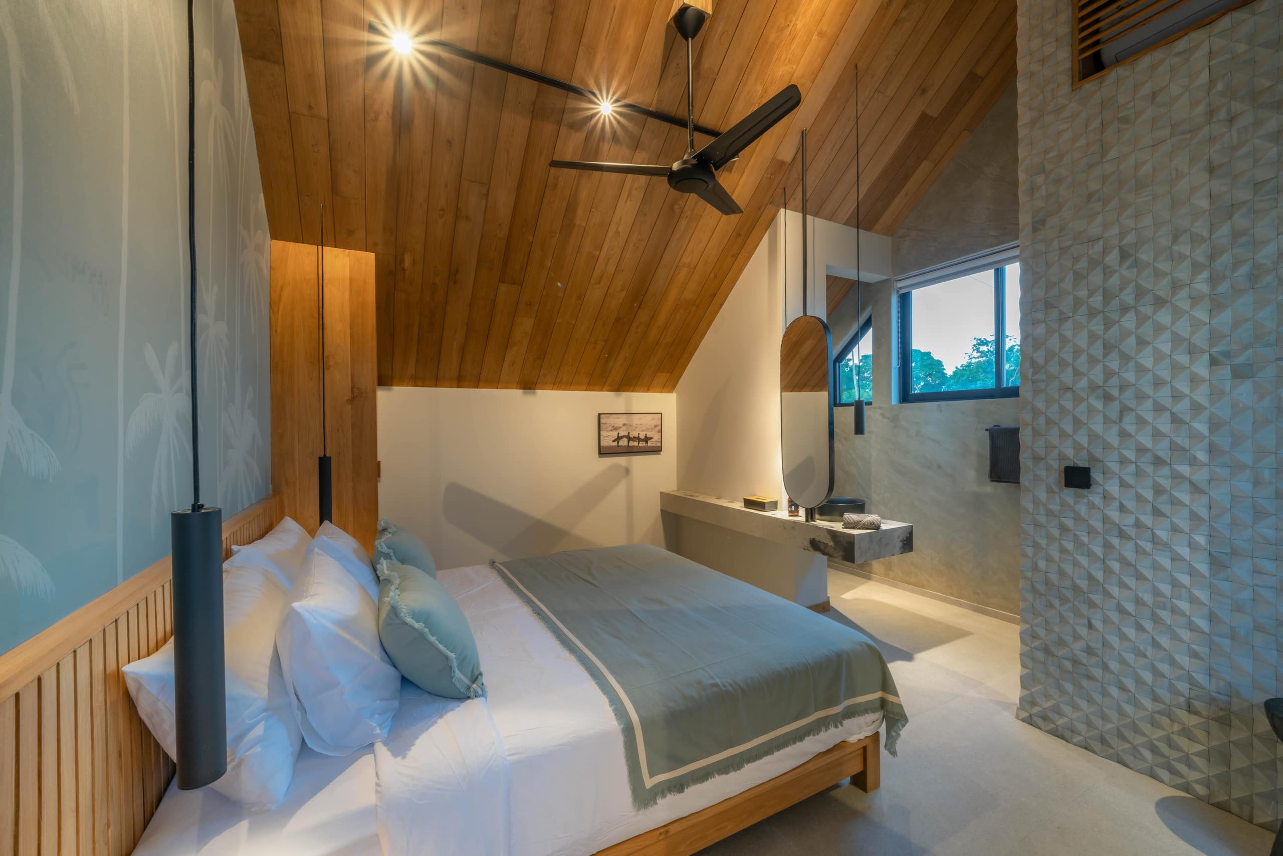 Luxe & Stylish 3BR Villa Just Steps from the Beach 35