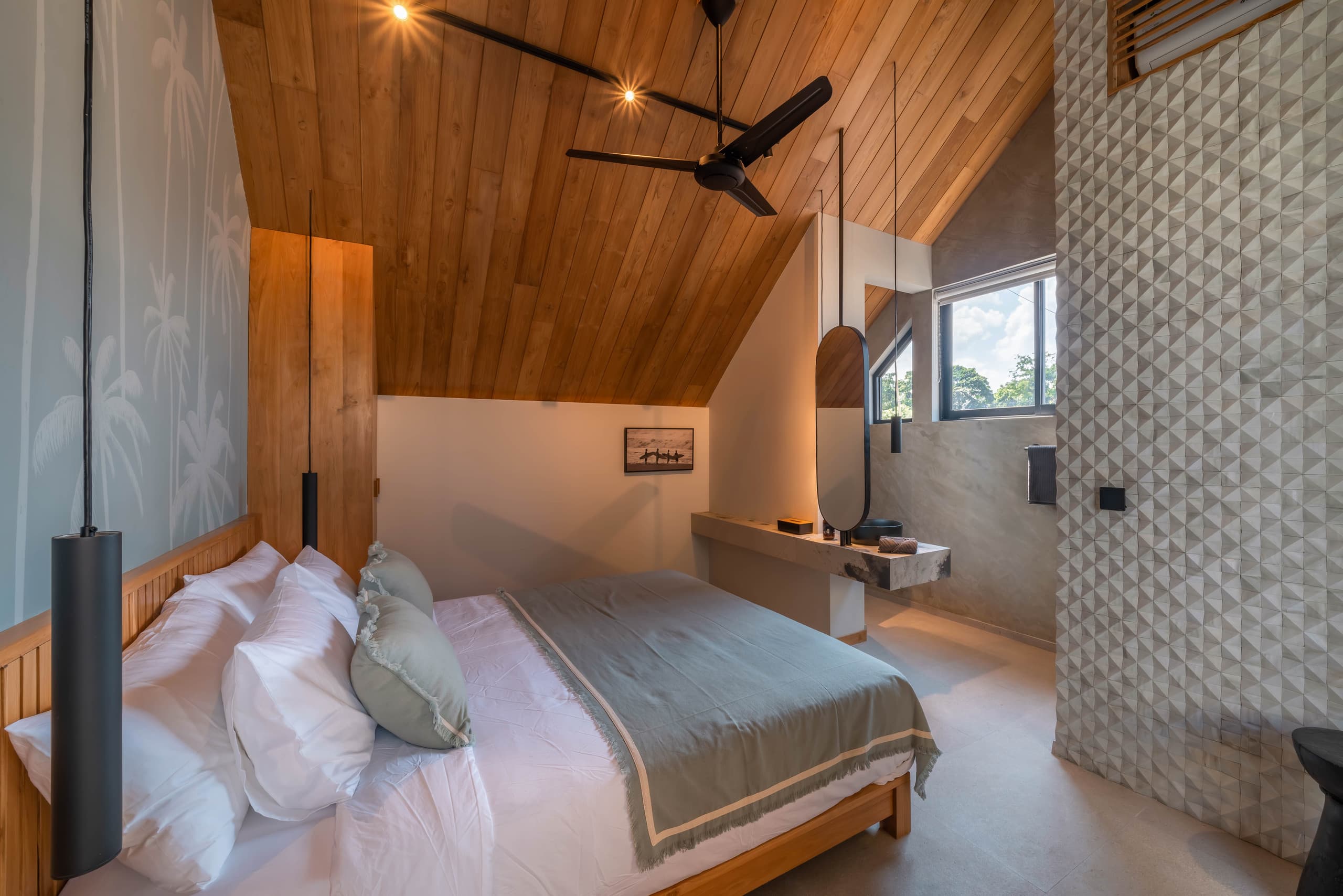 Luxe & Stylish 3BR Villa Just Steps from the Beach 36