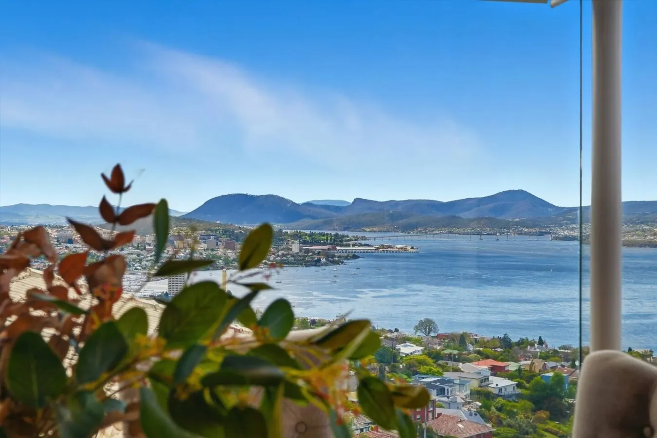 Breathtaking views, Hot Tub Escape 16