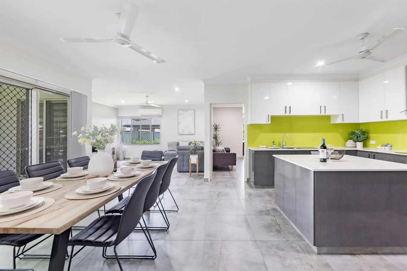 Zenhouse Harmony: Modern Home ~ Near CDU/Hospital 17