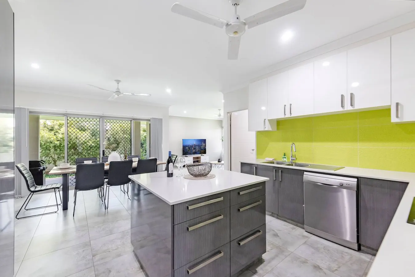 Zenhouse Harmony: Modern Home ~ Near CDU/Hospital 19