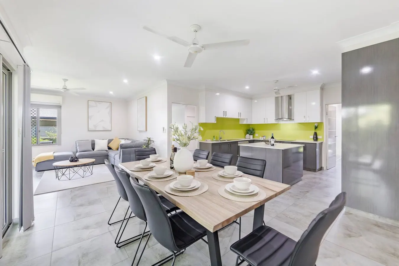 Zenhouse Harmony: Modern Home ~ Near CDU/Hospital — photo 3