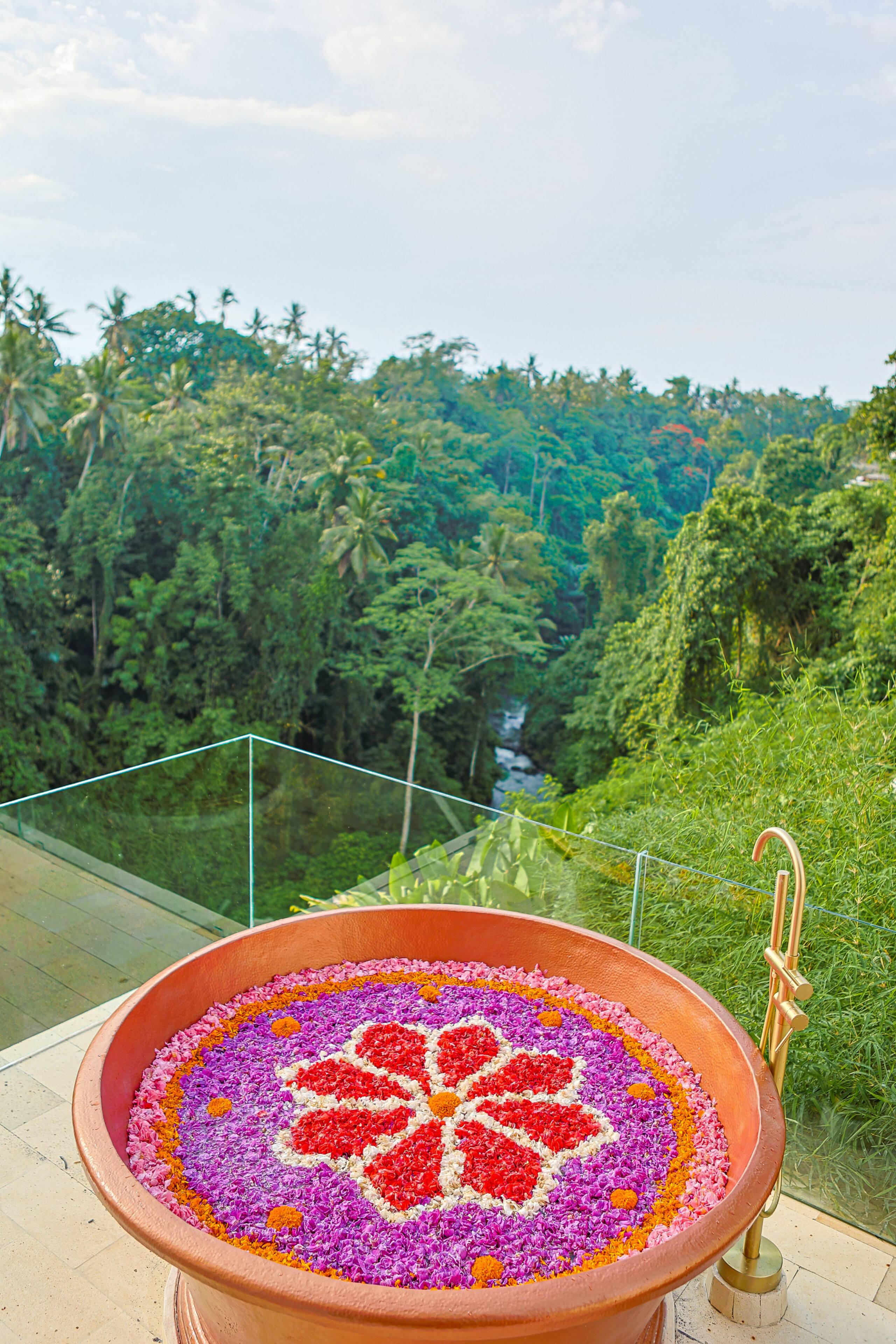360° Sky View Jungle/River @ VillaCellaBella 17