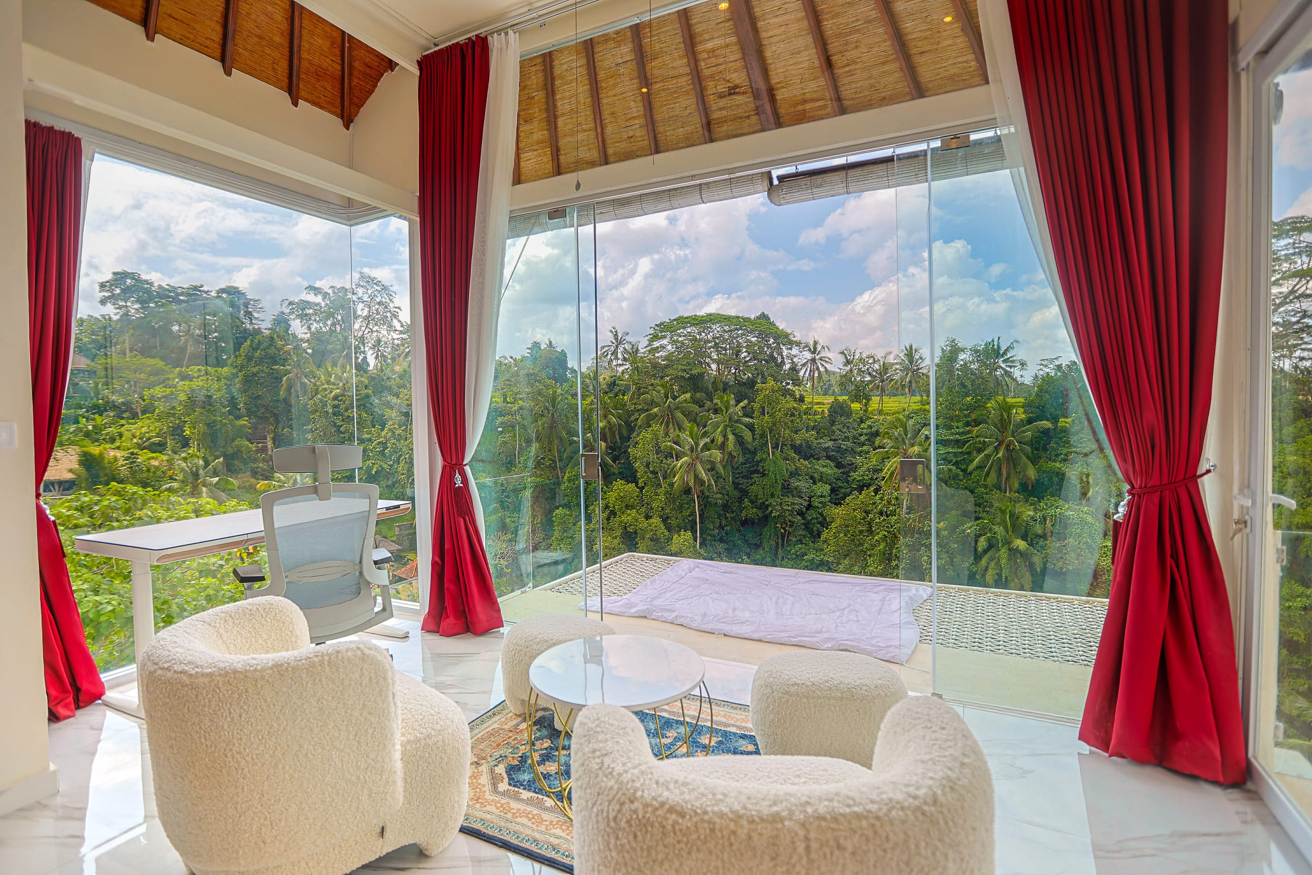 360° Sky View Jungle/River @ VillaCellaBella 6