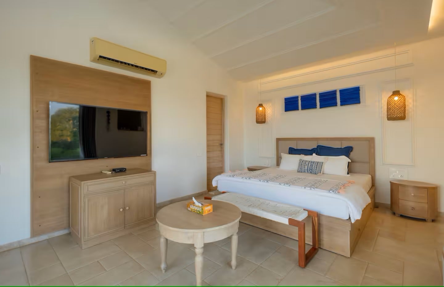CASA SINGH by Akama Homes 4bhk villa with pool 18