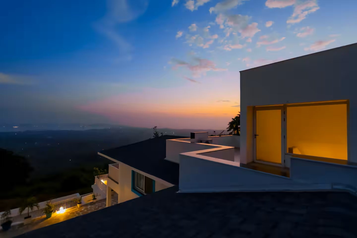 CASA SINGH by Akama Homes 4bhk villa with pool 9