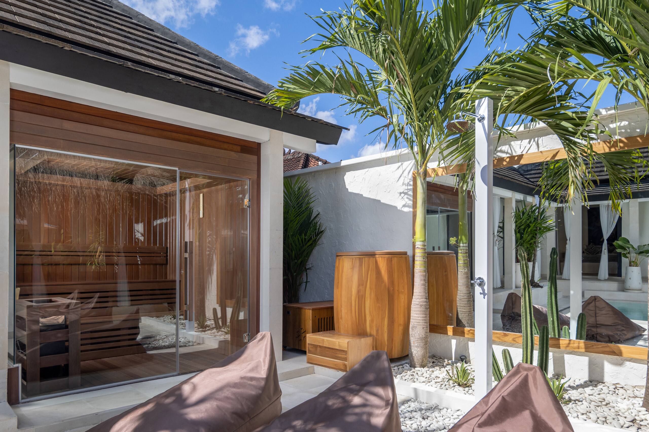 3BR Villa w/ Sauna, Ice bath & PS5 in Seminyak 28