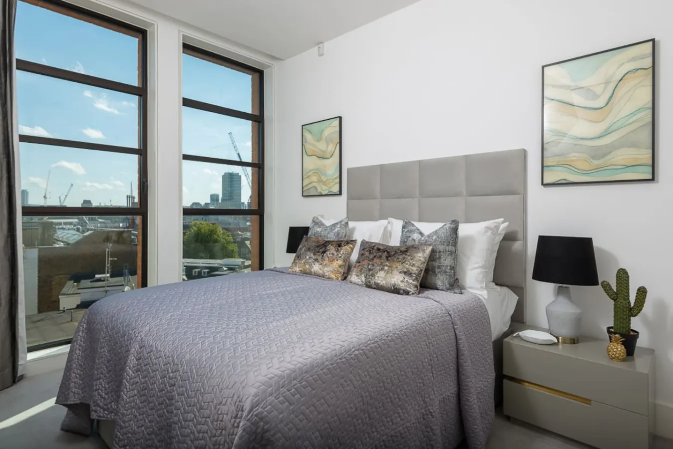 Westminster 3-Bed with Concierge Balcony AC 20