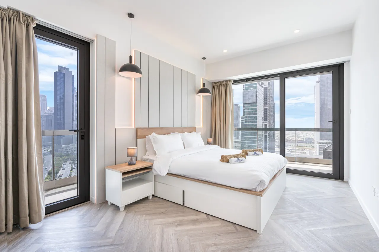 Ultra Modern Boulevard Home w/ Stunning City View