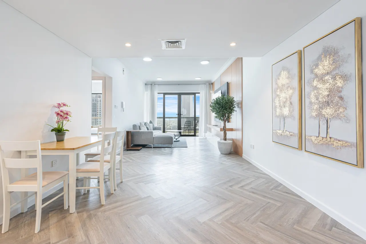 Ultra Modern Boulevard Home w/ Stunning City View 3
