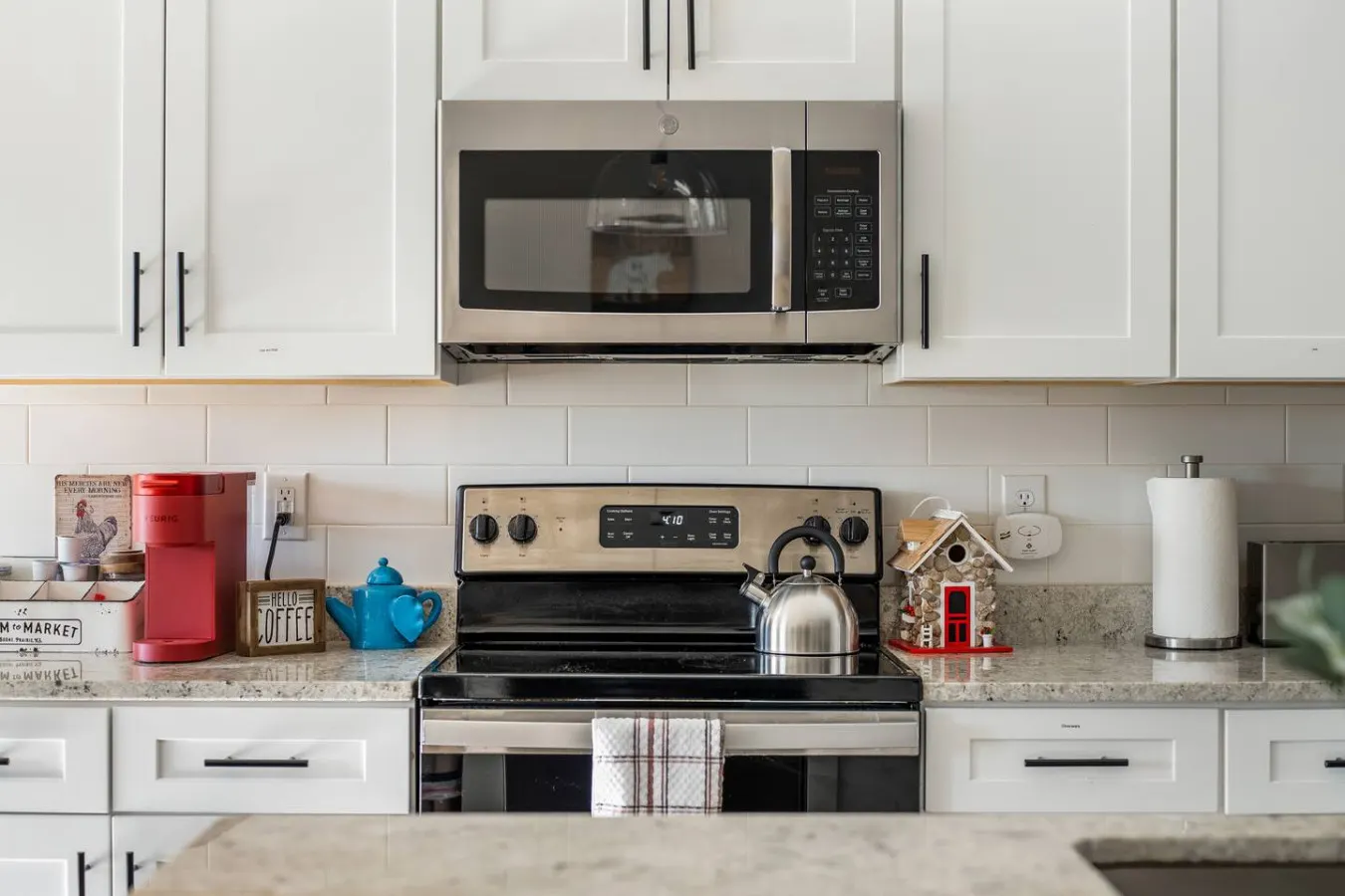 Beautiful 2BR Condo *2KING BEDS* Private Patio 10