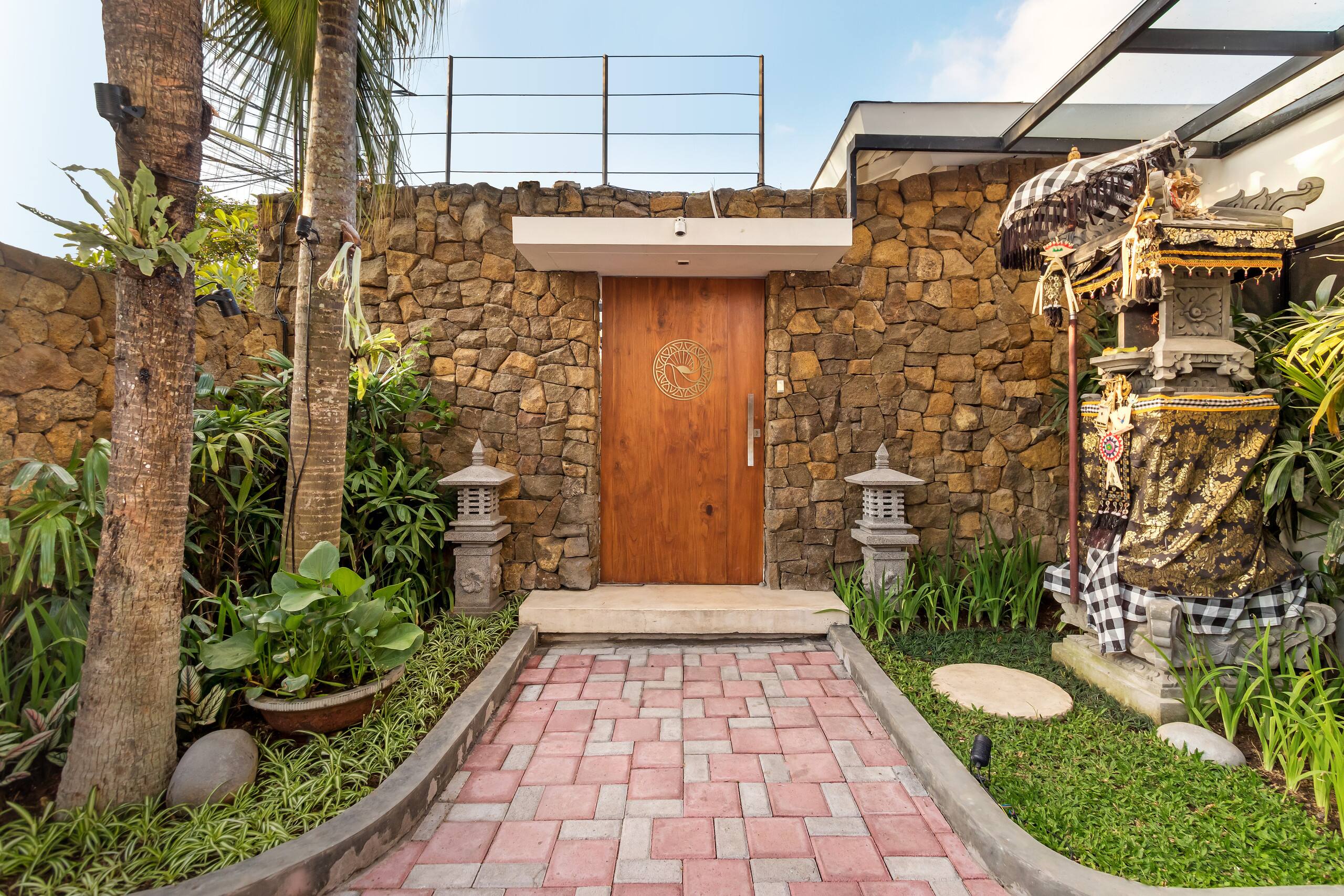 Villa Iluka by SooBali 7BR — photo 2