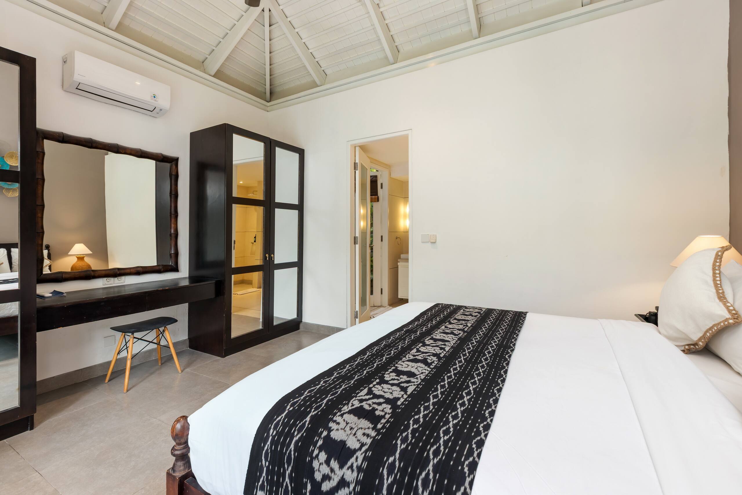 Villa Iluka by SooBali 7BR 12
