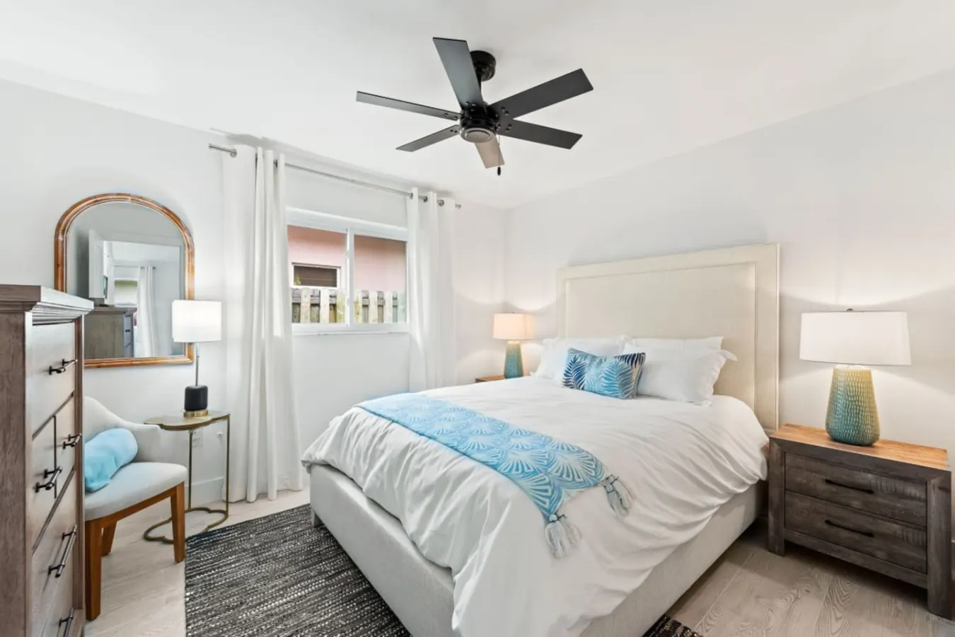 Naples Beach and Pool House 19