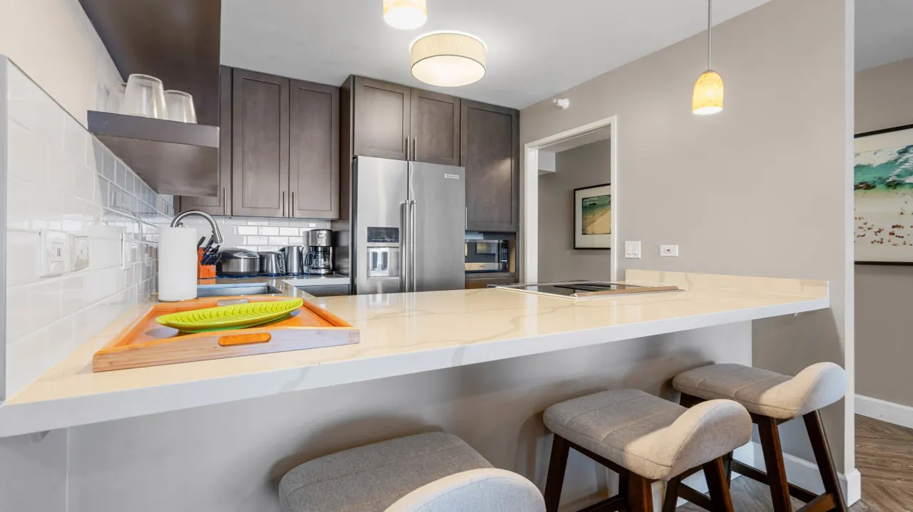 Luxury Oceanfront Waikiki Beach Tower w Ocean View 13