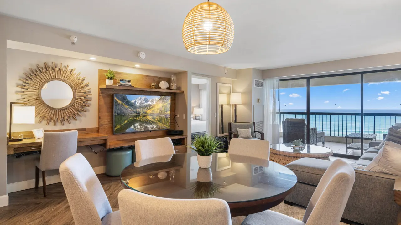 Luxury Oceanfront Waikiki Beach Tower w Ocean View — photo 5