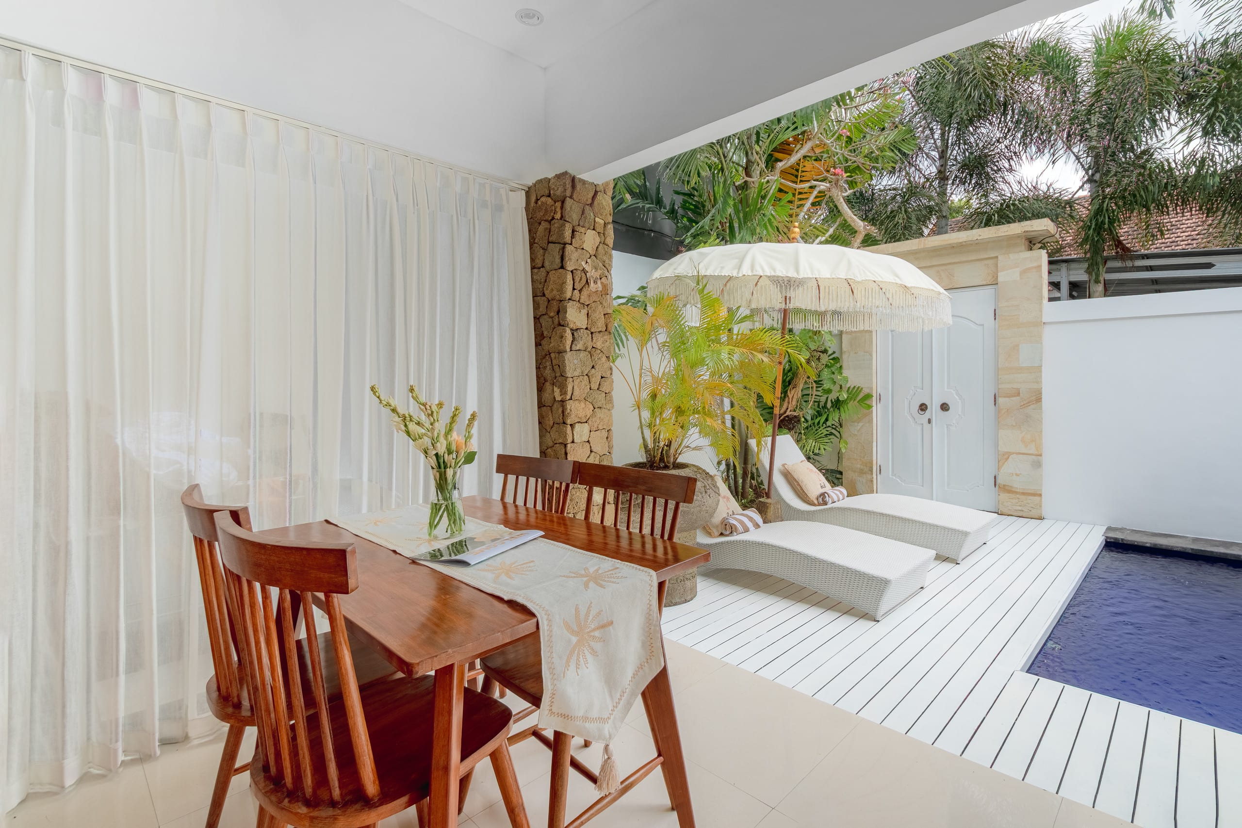 Casa Amore Villa in Berawa Beach - Canggu 6