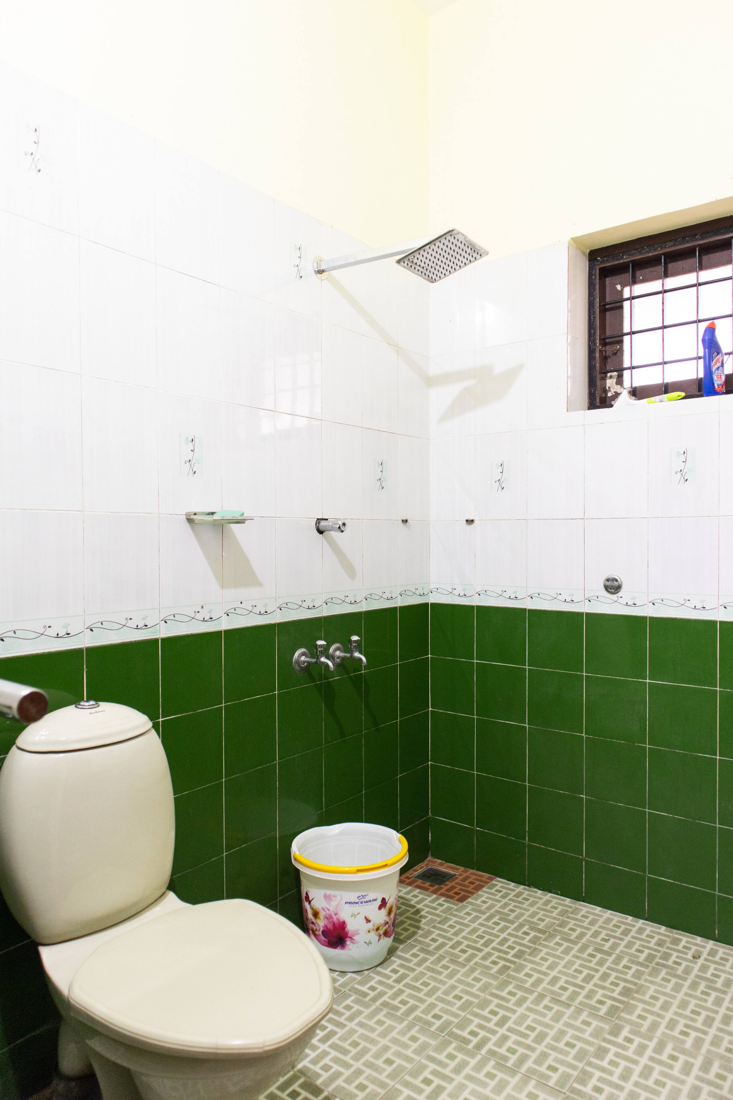 Jaalakam Retreat: AC 4 Bedroom Villa in Thrissur 22