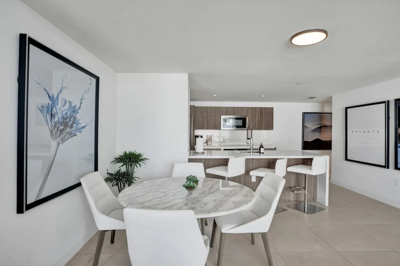 Exclusive Beachside Condo with 5-Star Amenities 15