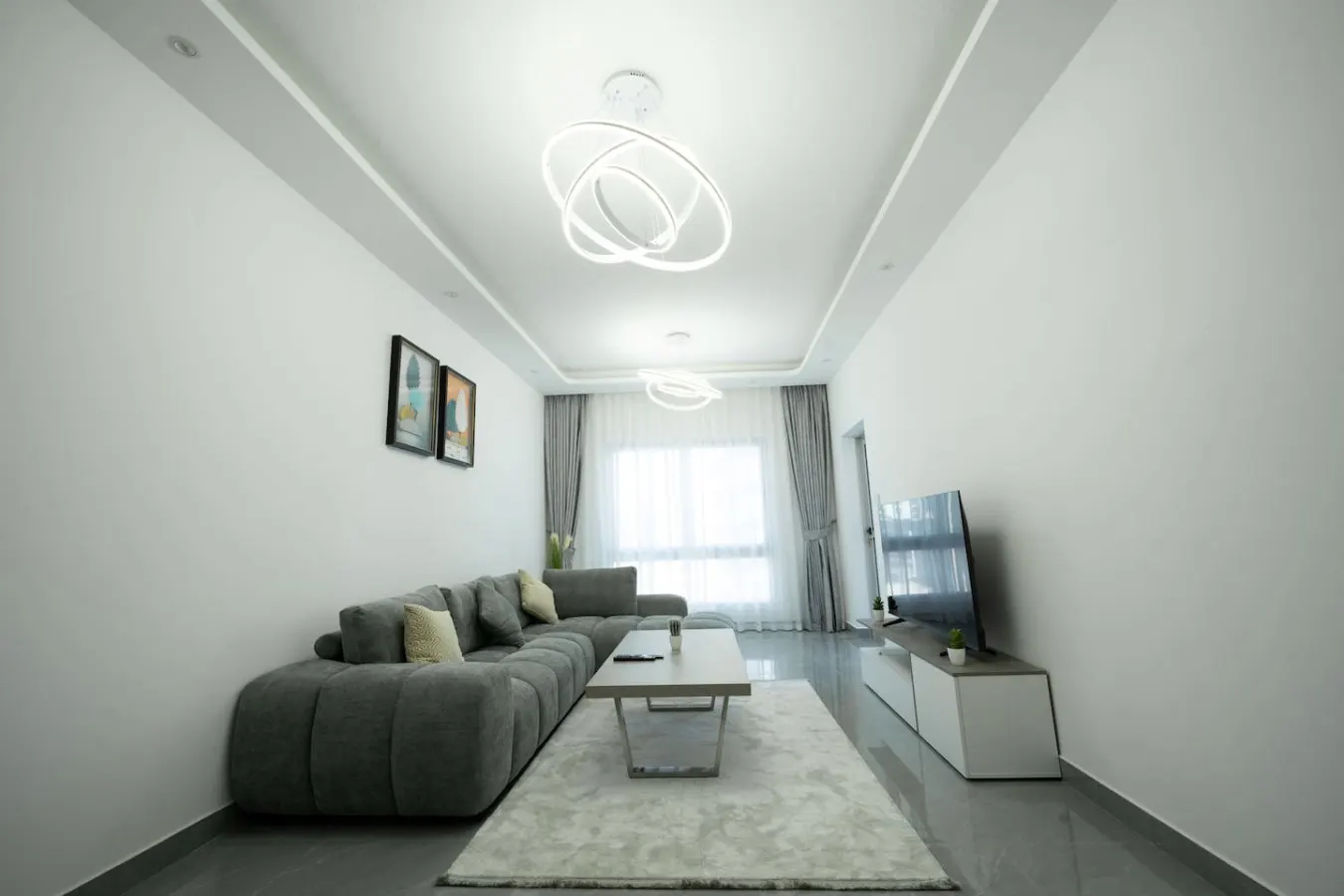 Dubai Marina - 1 BHK Unique Apartment — photo 2