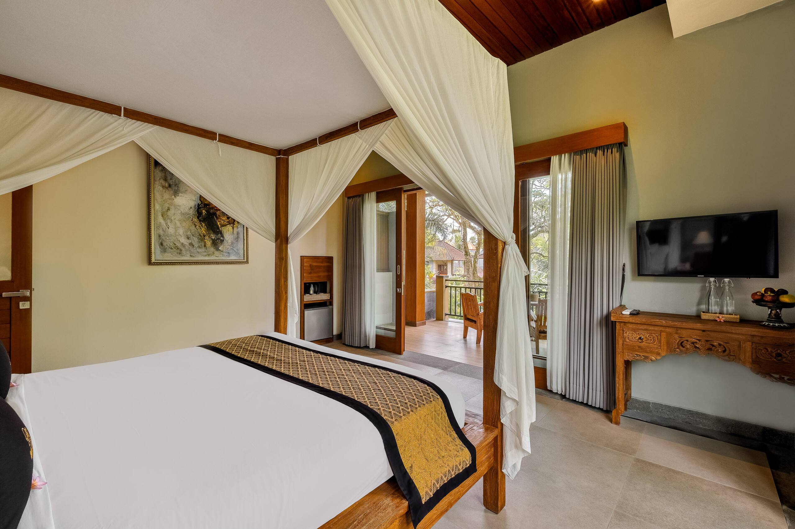 Deluxe Room With Large Pool Near Ubud 12