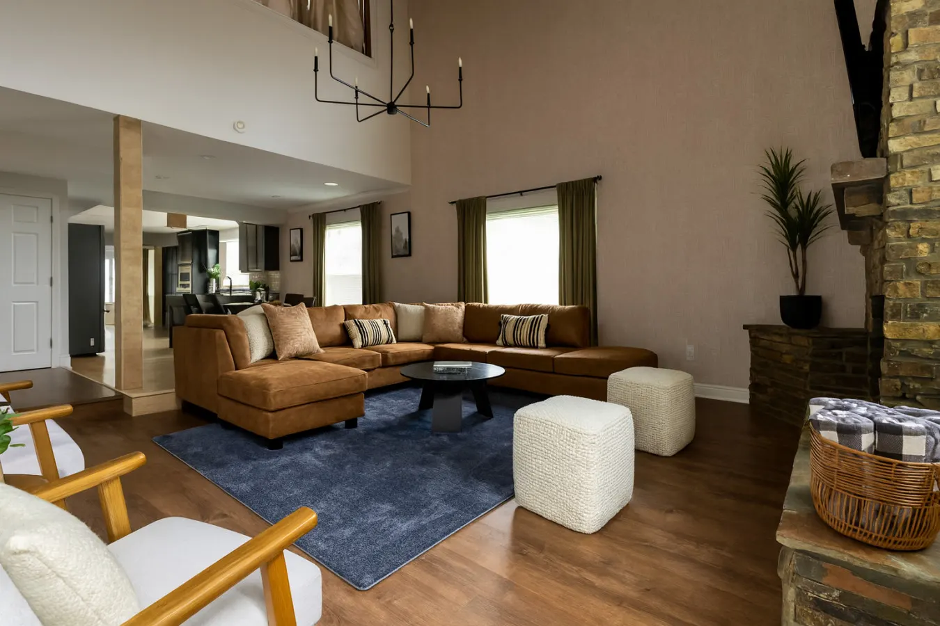 Castle Hills Escape 4BR w/ Pool & Game Room 12