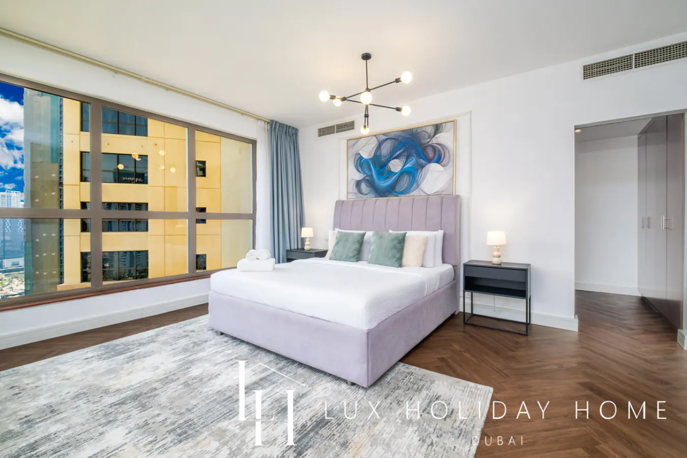 LUX The JBR Central Suite 11
