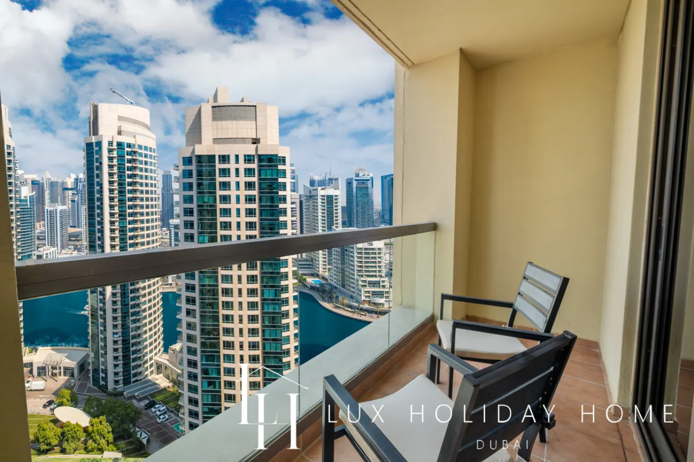 LUX The JBR Central Suite 16