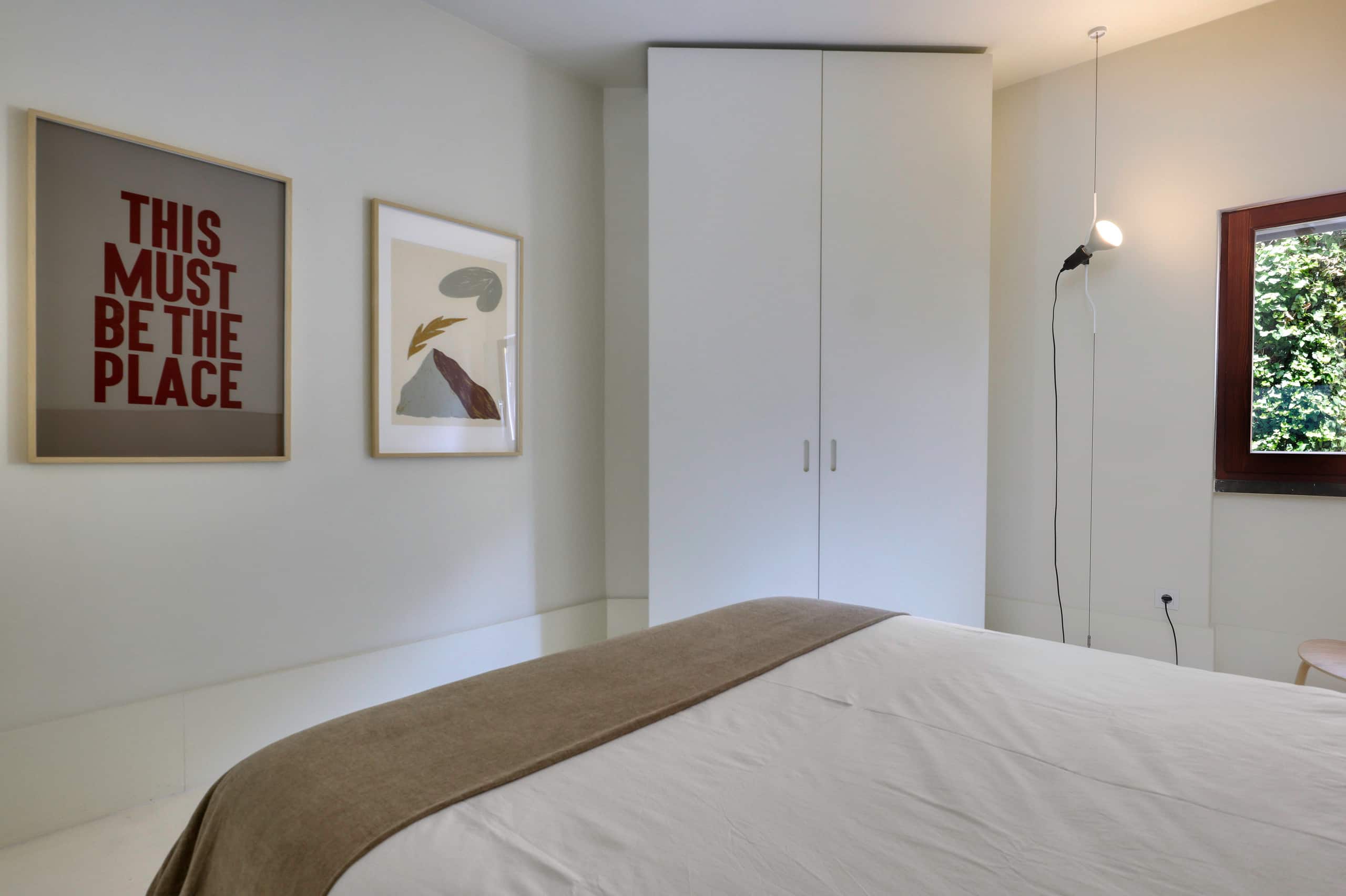 Beachside Cascais Historic Center Apt with Patio 13