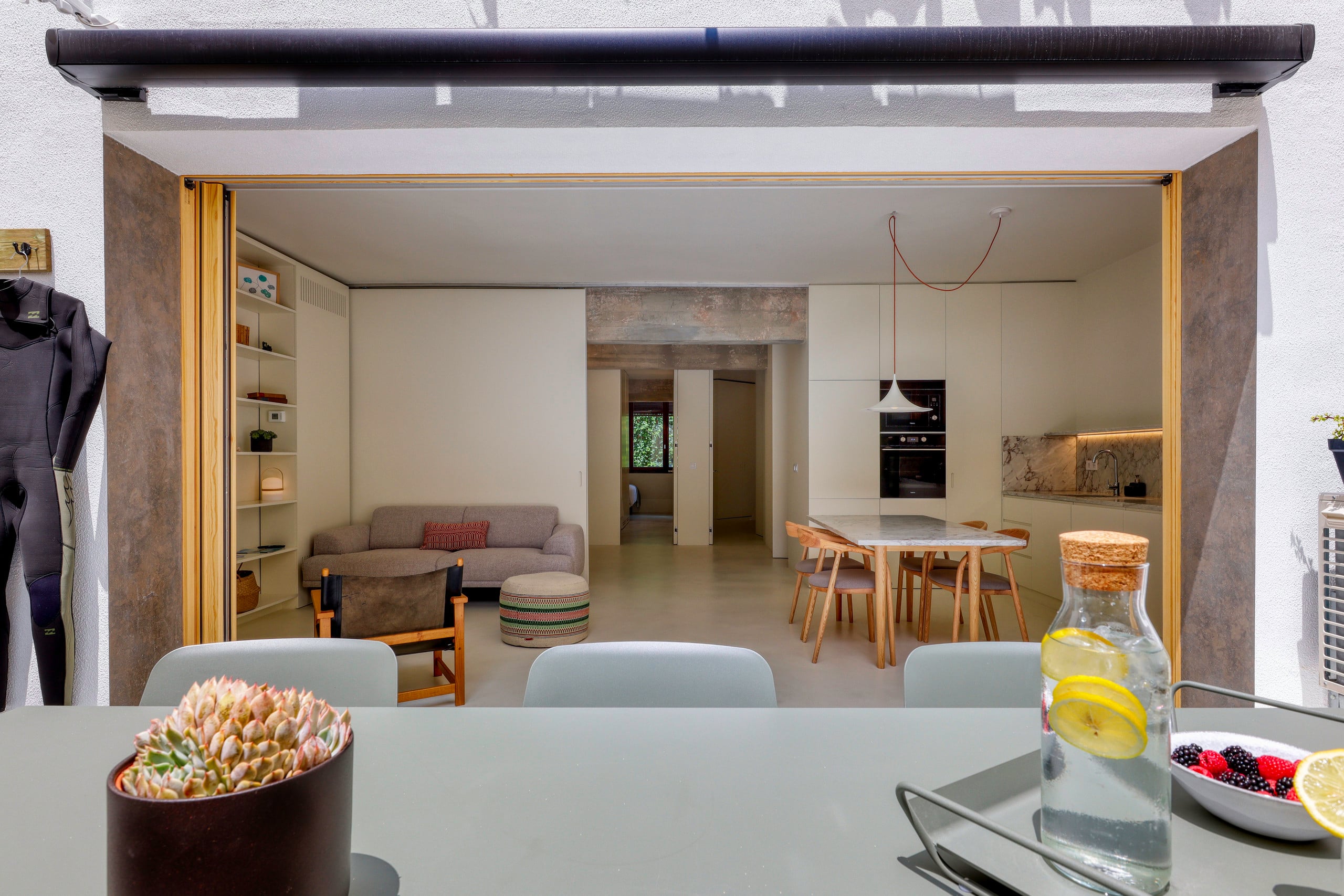 Beachside Cascais Historic Center Apt with Patio 19