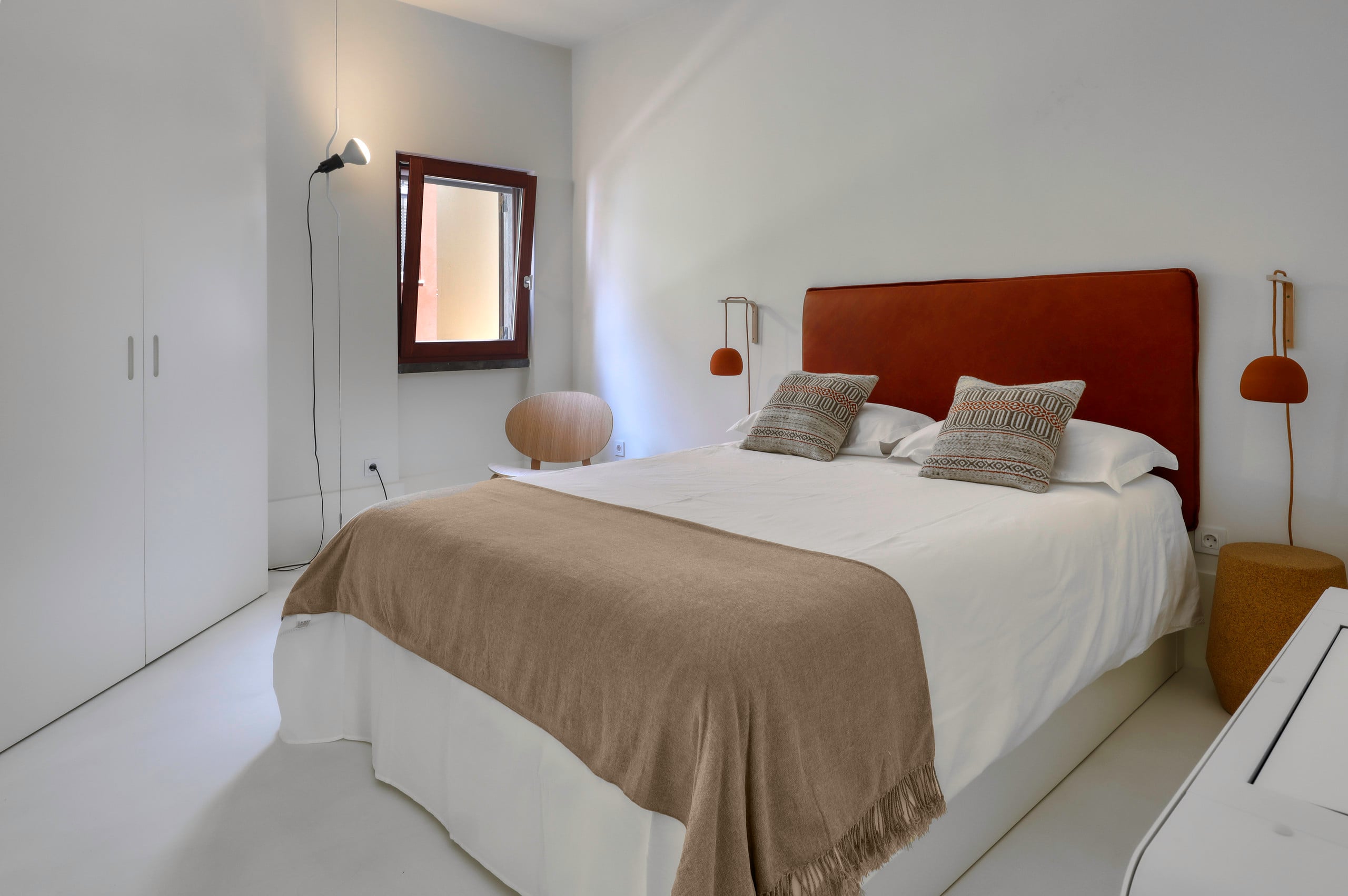 Beachside Cascais Historic Center Apt with Patio 3